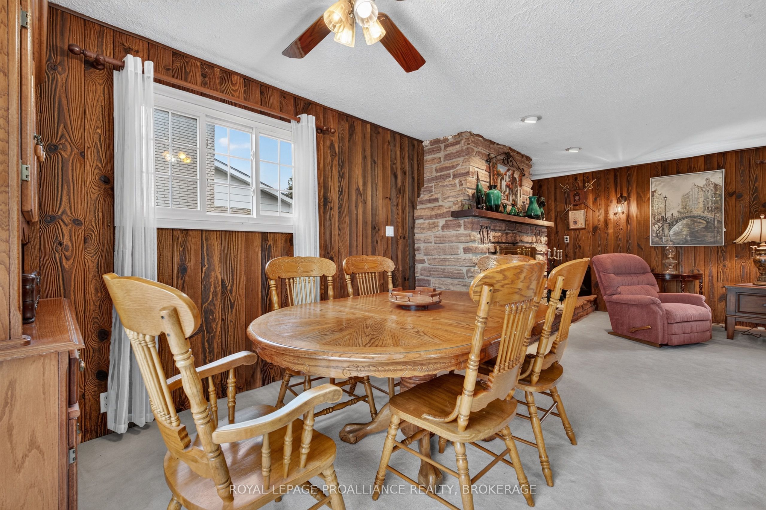 2871 Burbrook Road Property Photo 9