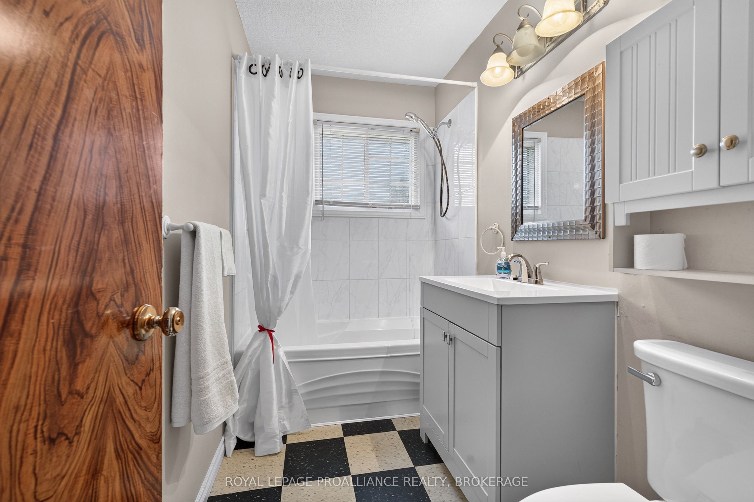 2871 Burbrook Road Property Photo 15