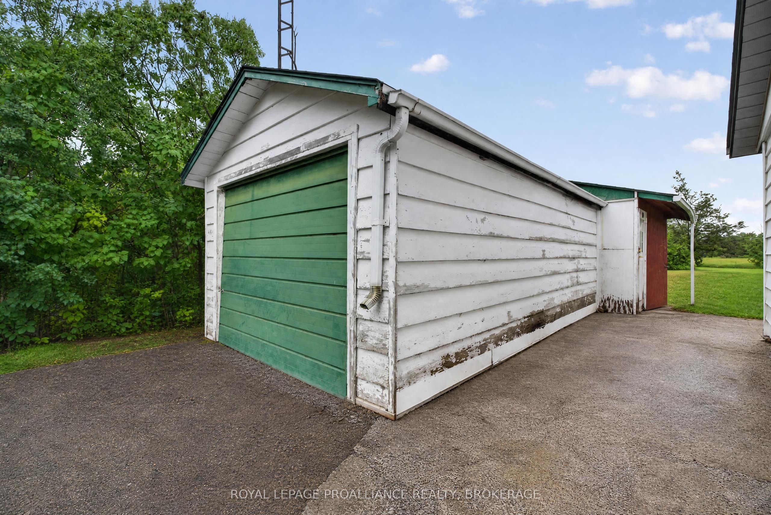 2871 Burbrook Road Property Photo 18