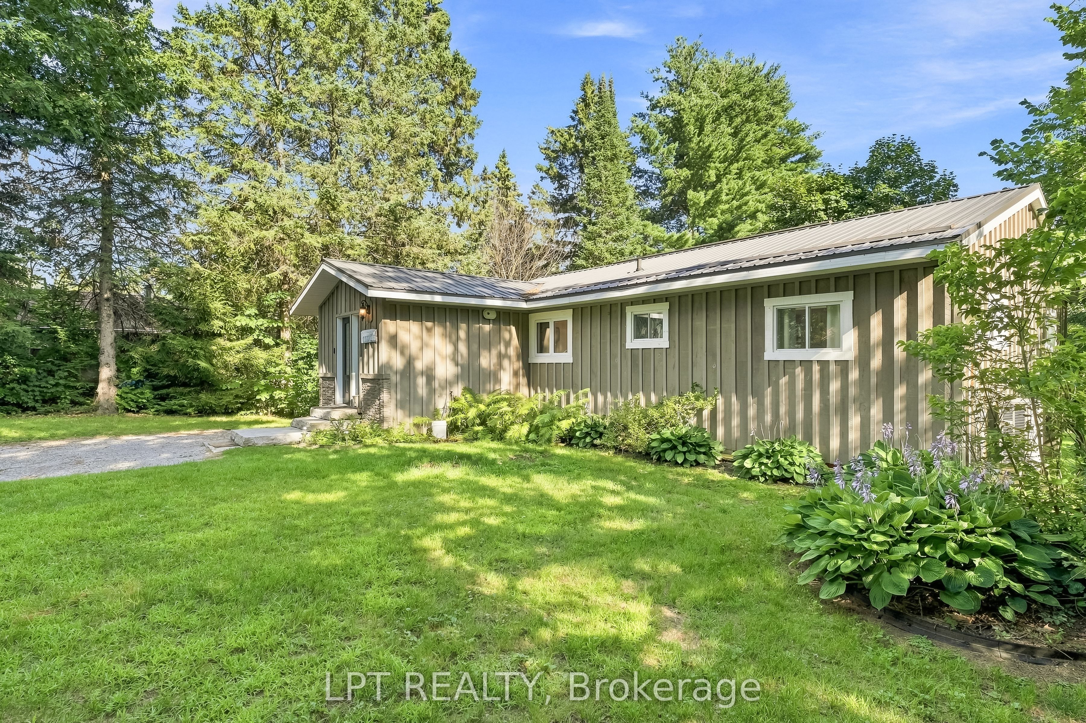23 Basswood Drive Property Photo 1