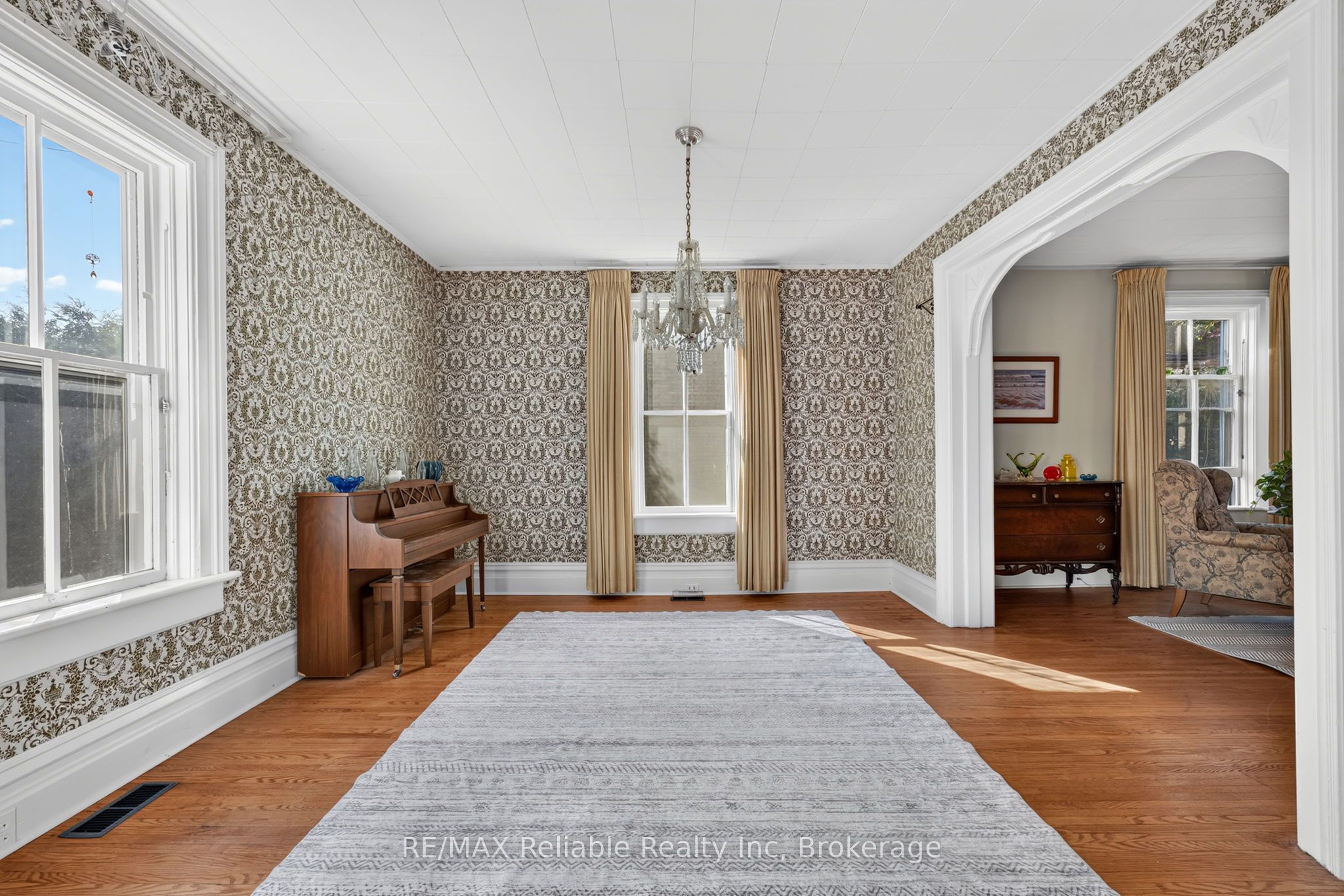 111 John Street Property Photo 11