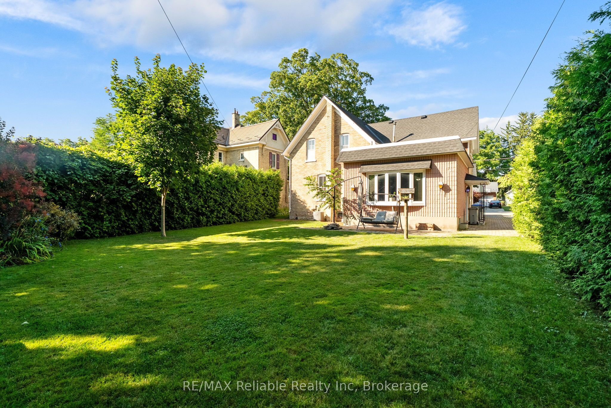 111 John Street Property Photo 32
