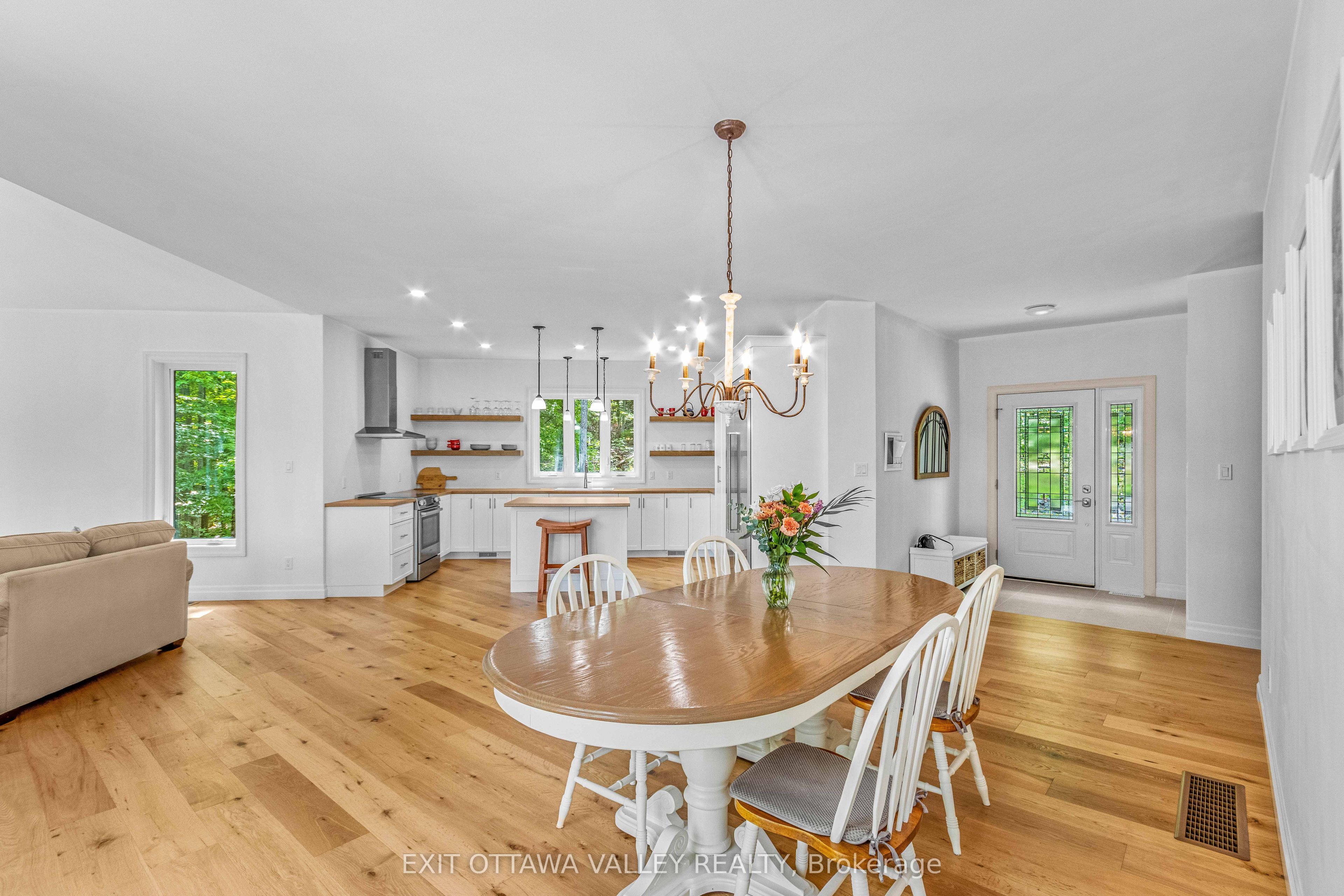 698 Mitchell Road Property Photo 19