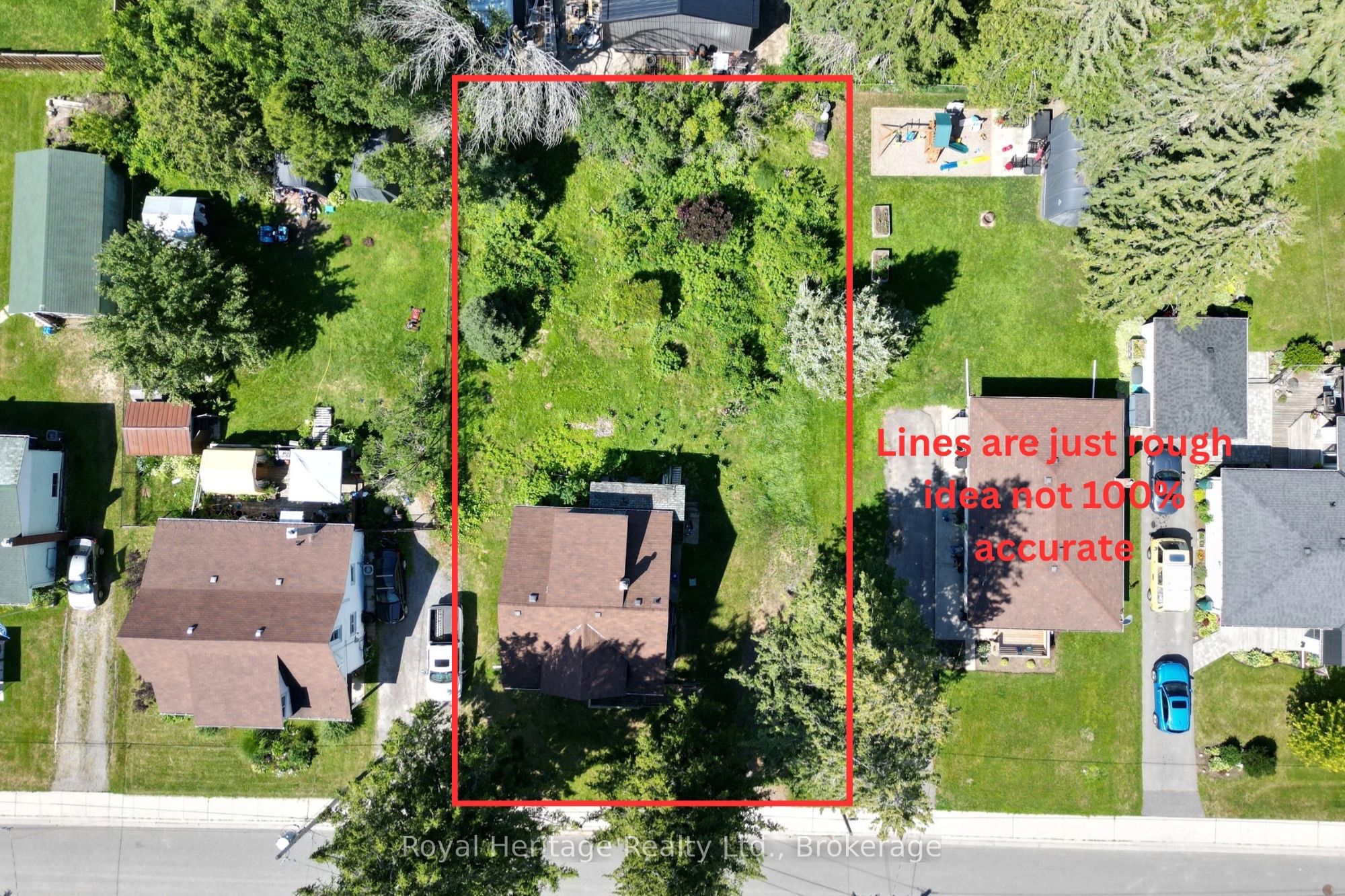 12 Dufferin Street Property Photo 30