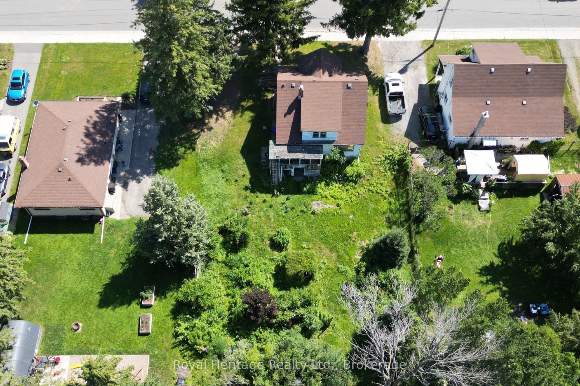 12 Dufferin Street Property Photo 31