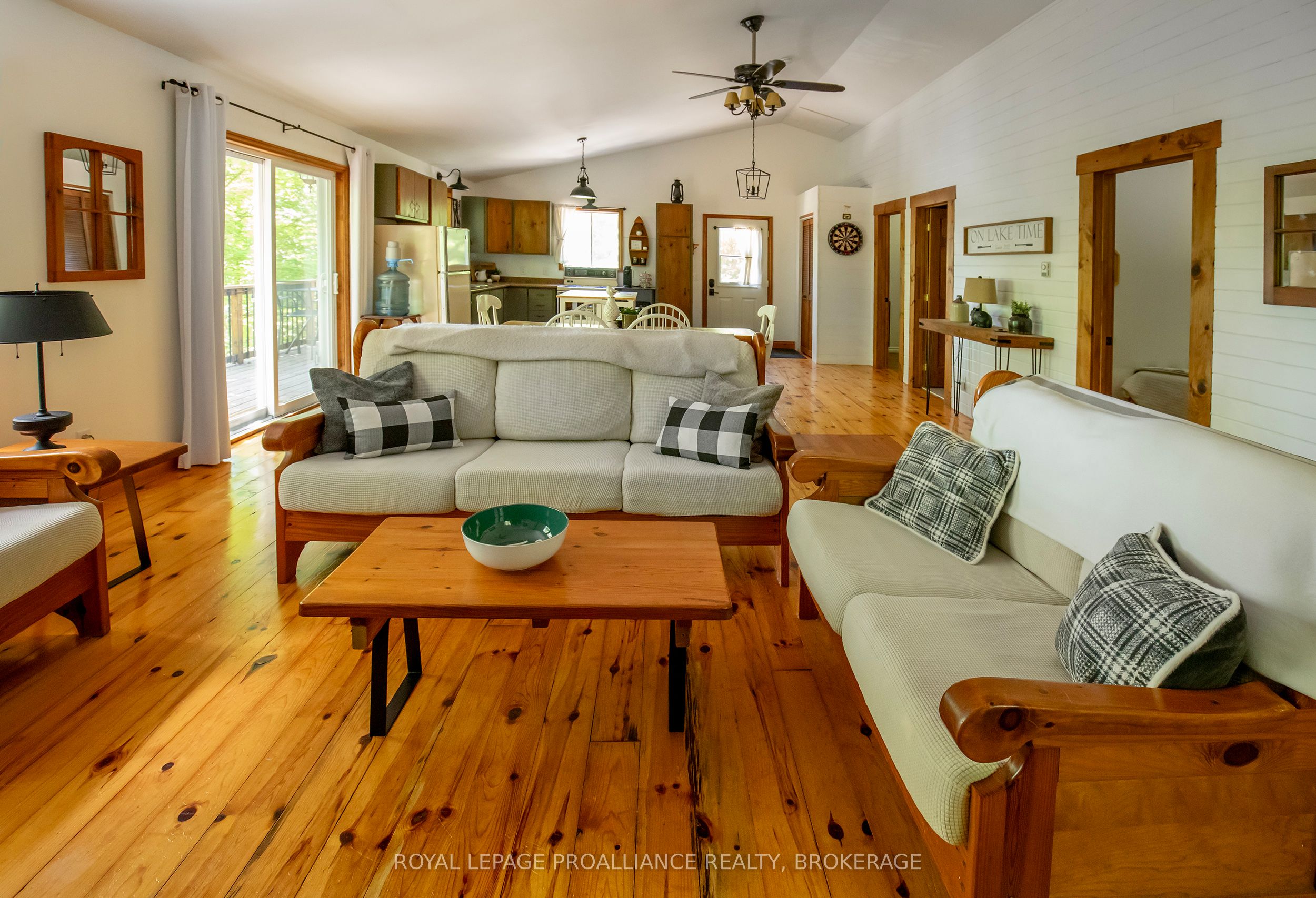 1101 Price Road Property Photo 10
