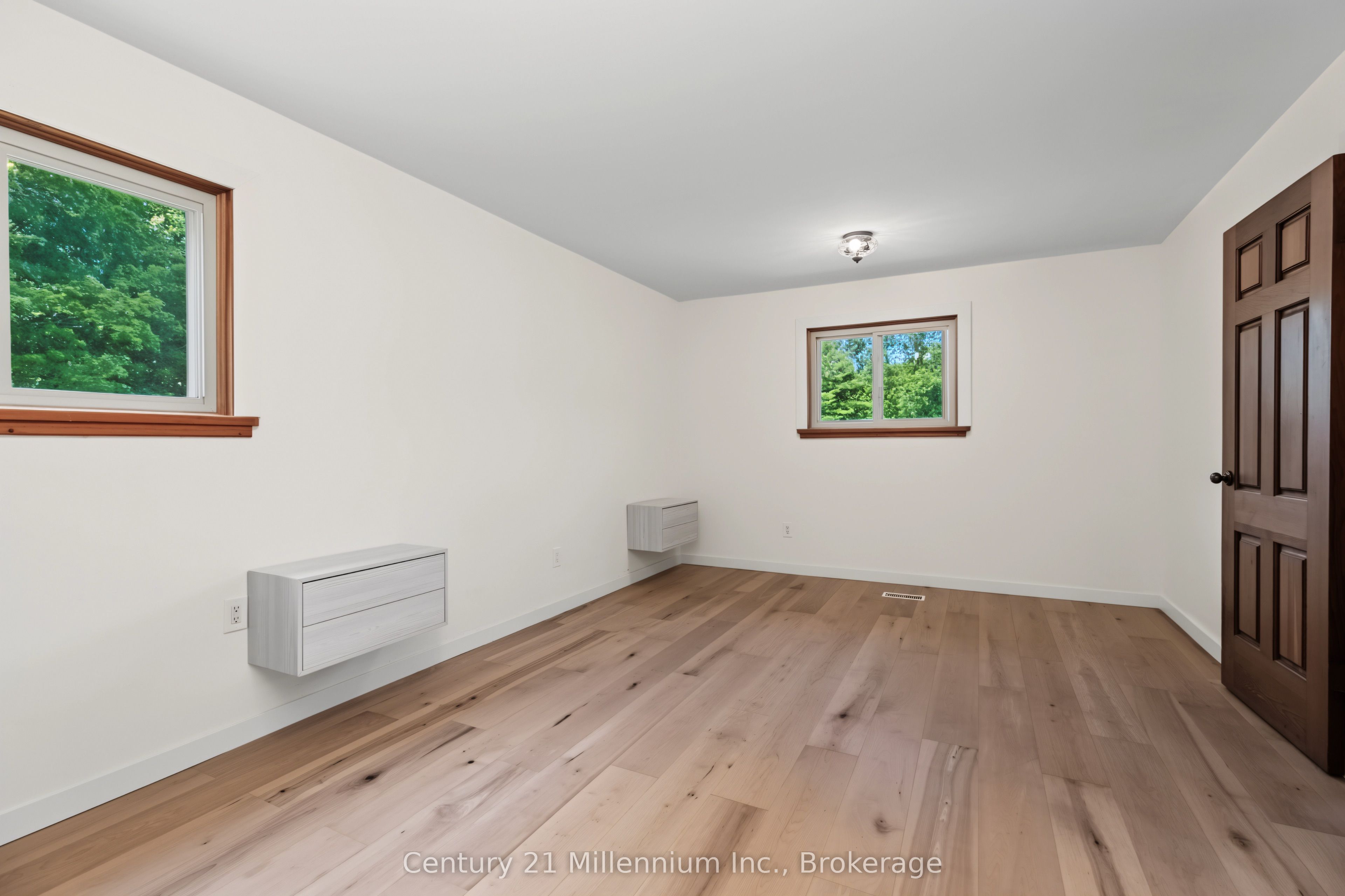 414616 Baseline Road Property Photo 31
