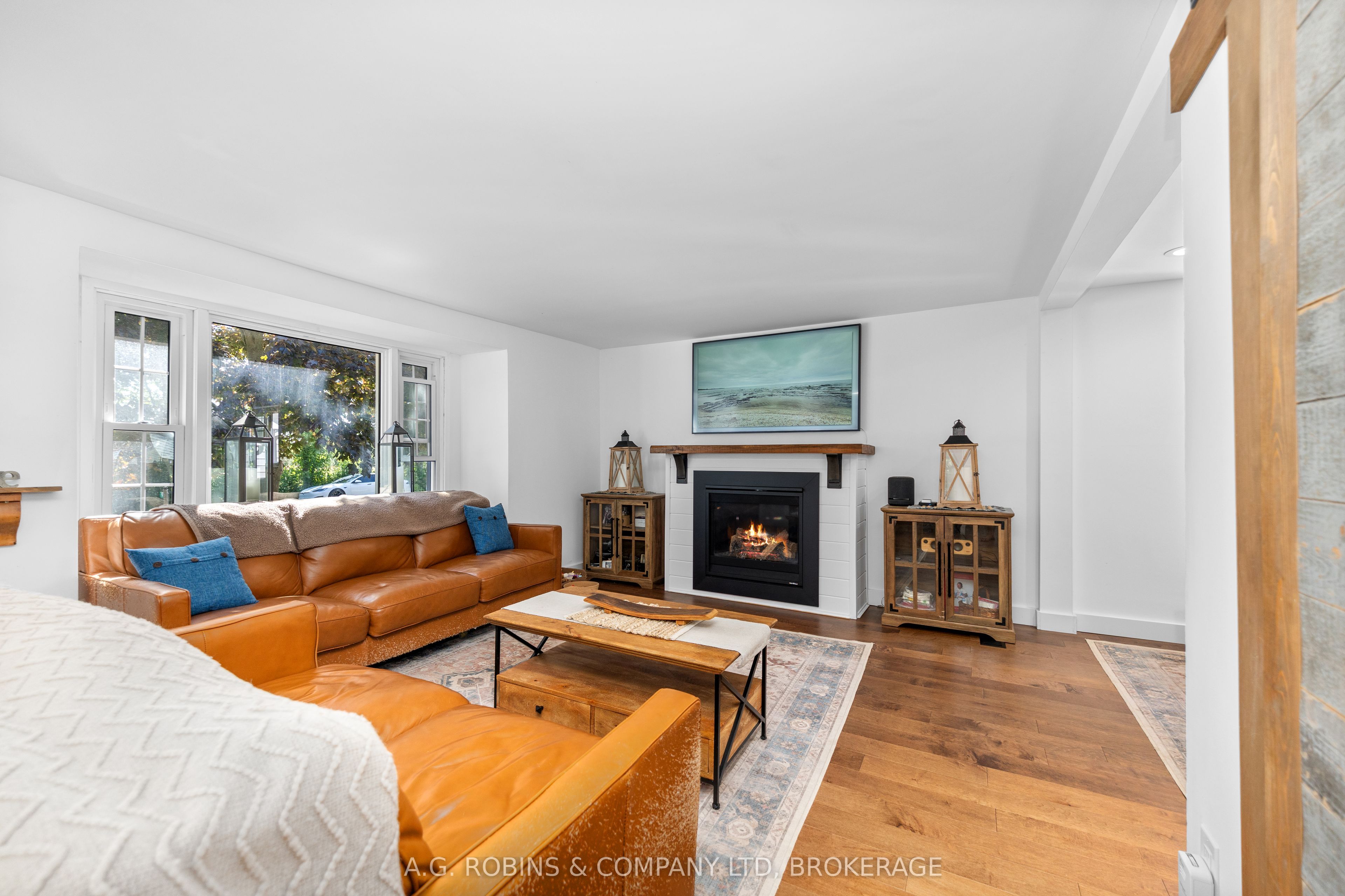 972 Silver Bay Road Property Photo 12