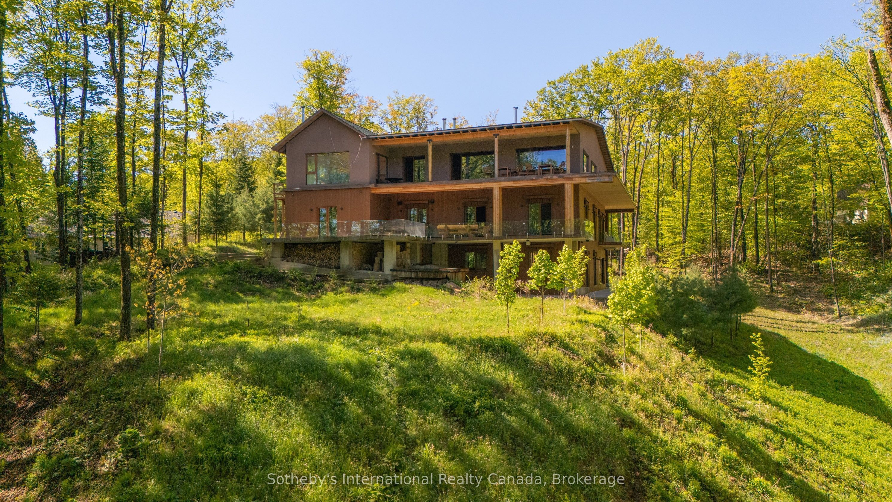 1739 Trapper's Trail Road Property Photo 11