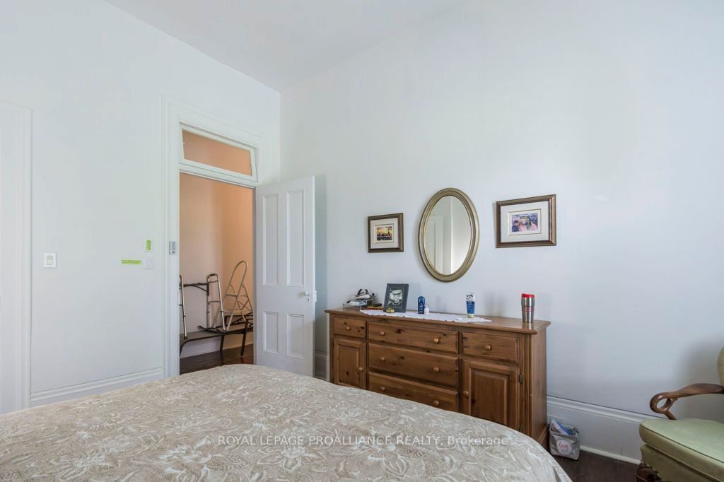 233 John Street 5 Property Photo 23