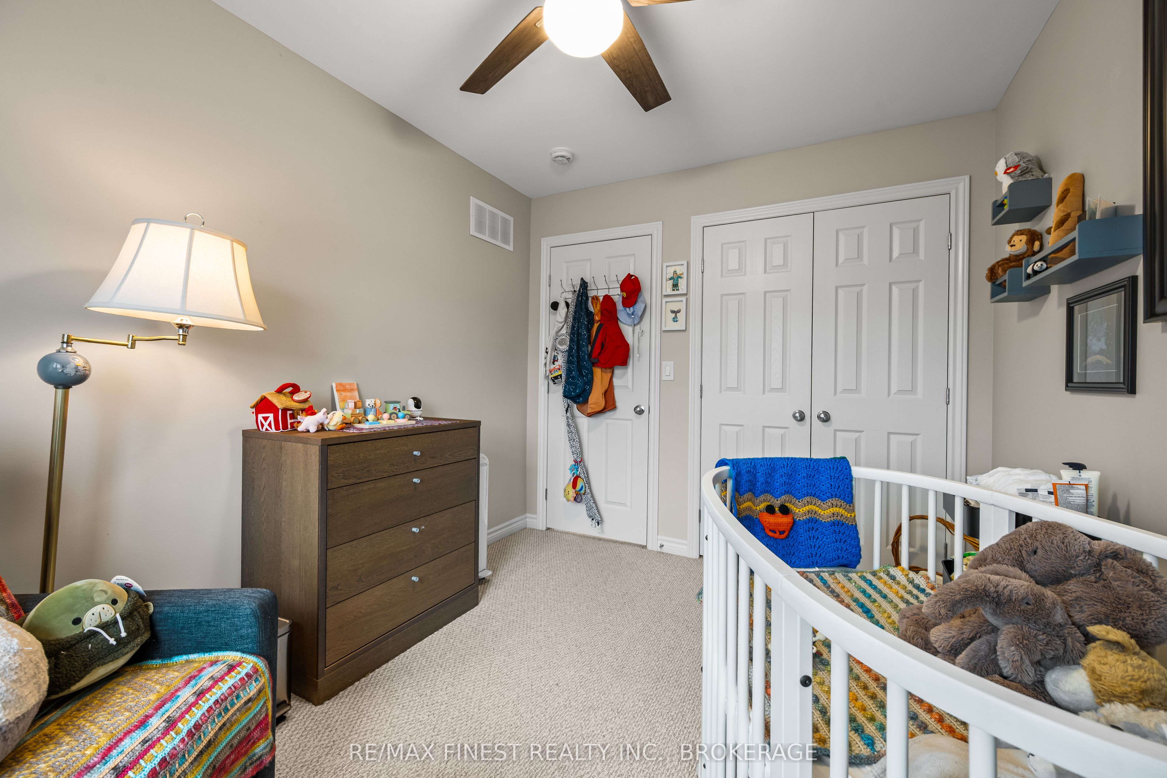 875 Riverview Way Property Photo 20
