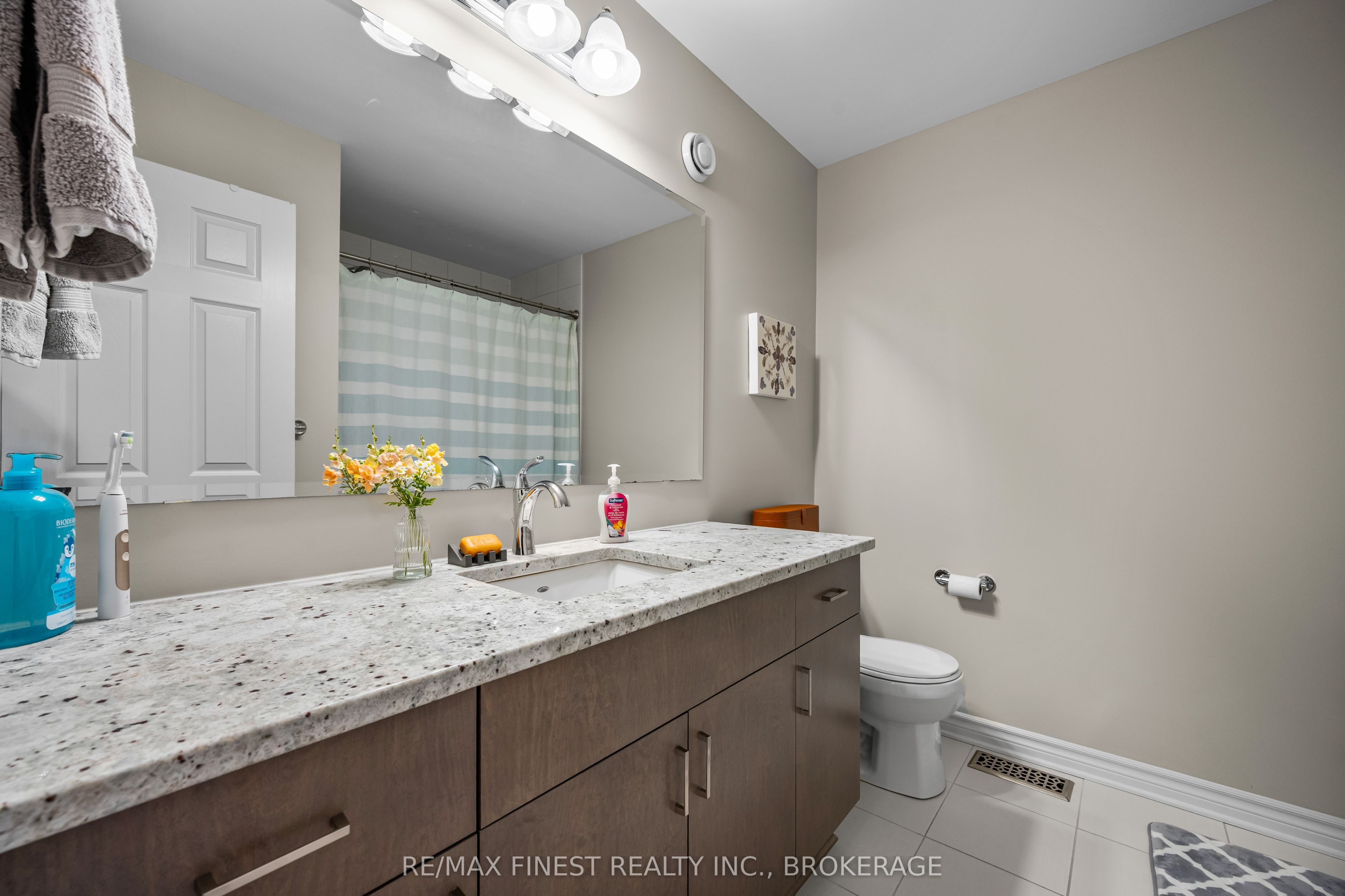 875 Riverview Way Property Photo 21