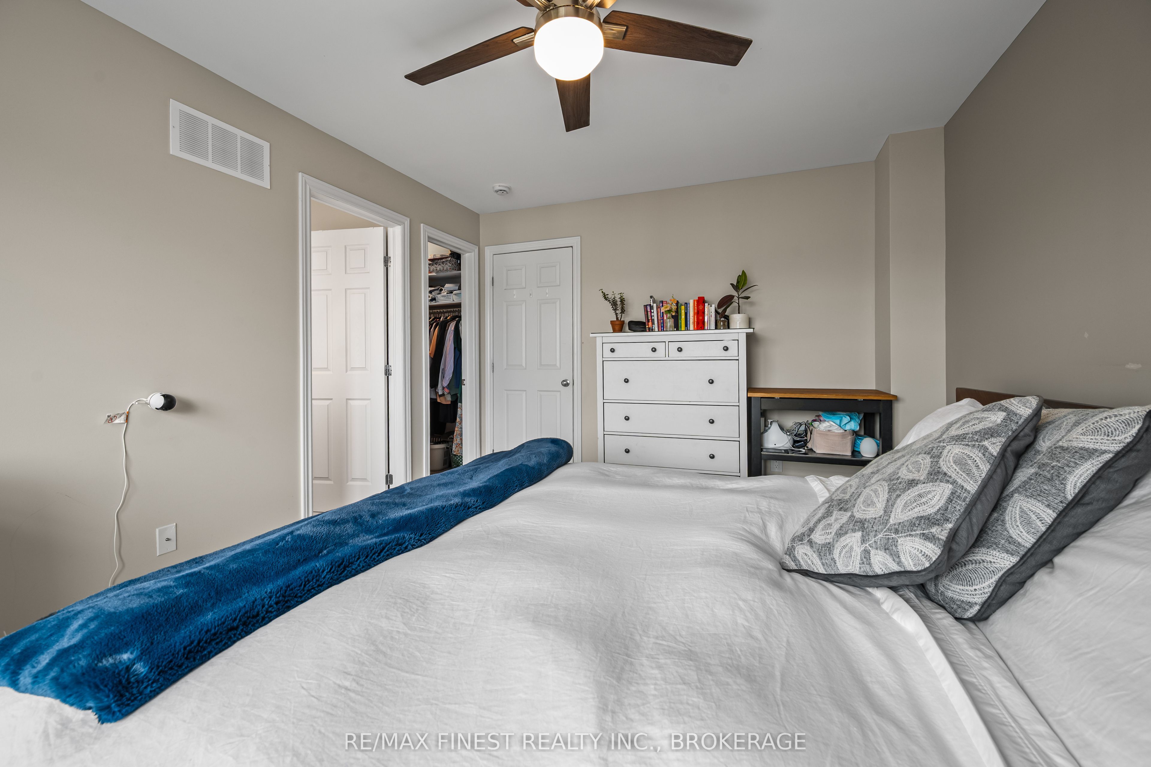 875 Riverview Way Property Photo 23
