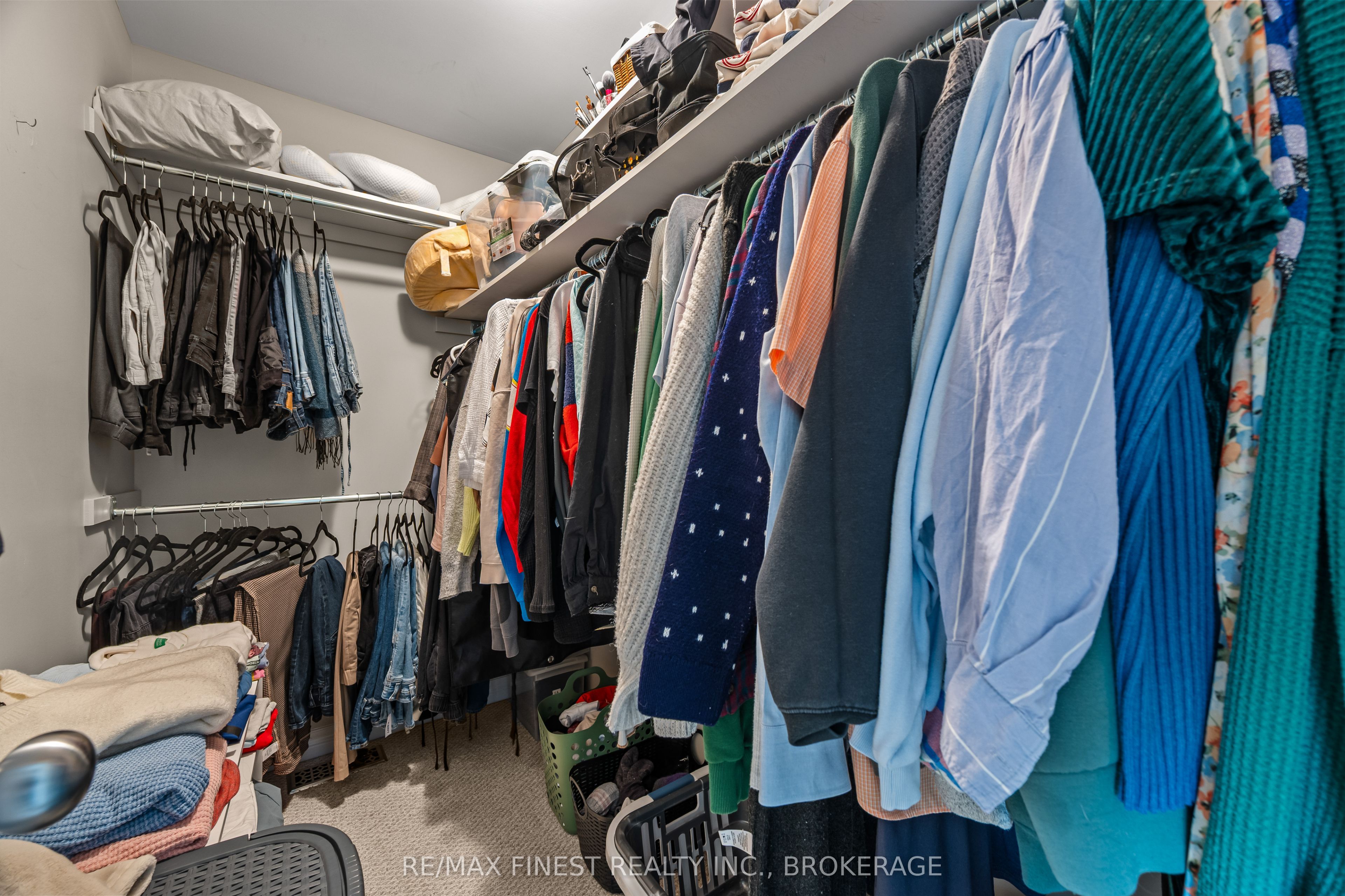 875 Riverview Way Property Photo 24