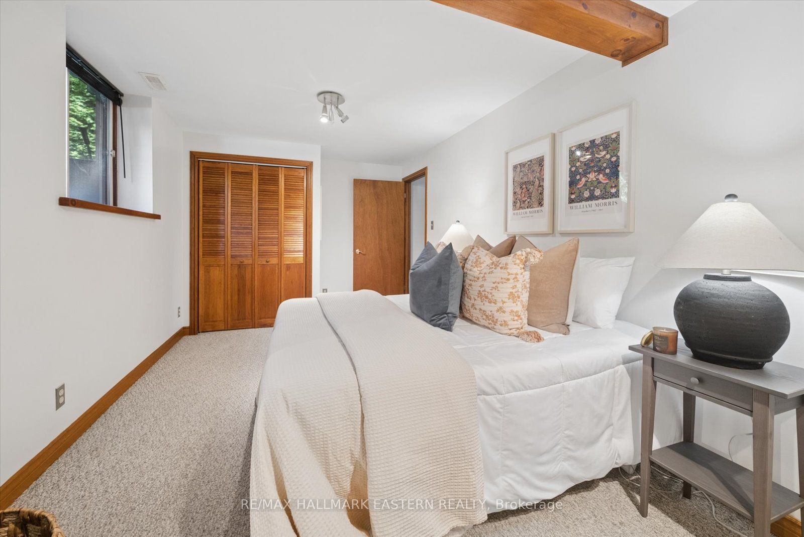 1041 Primrose Lane Property Photo 29
