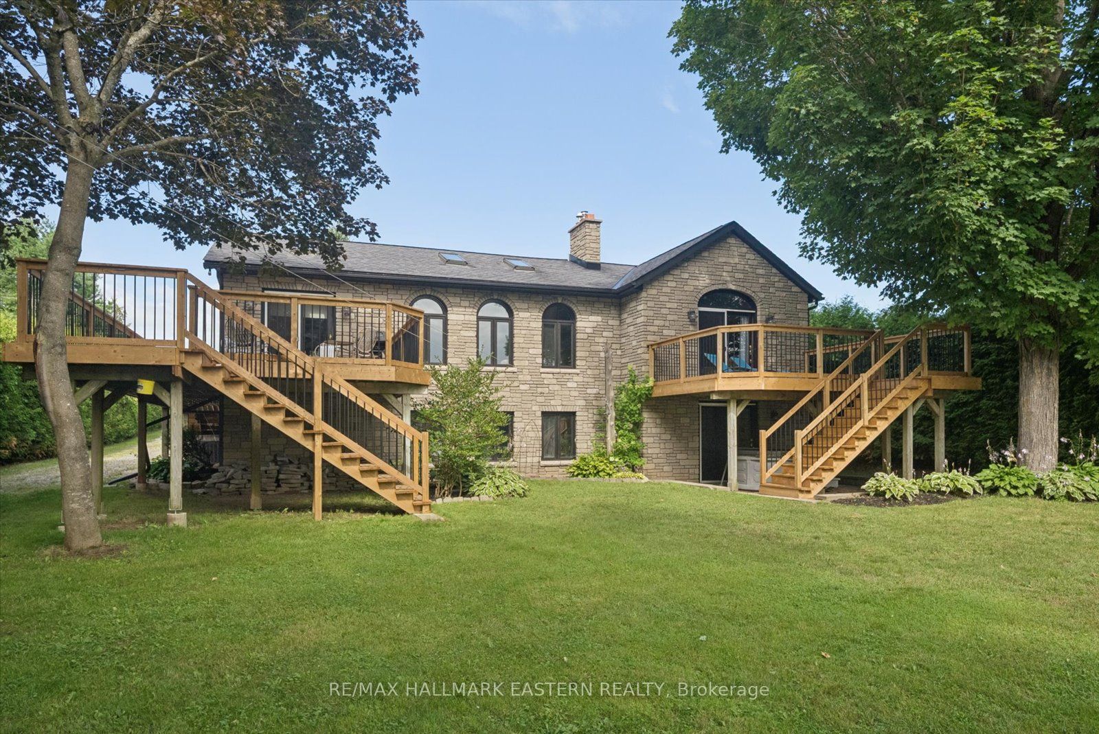 1041 Primrose Lane Property Photo 39
