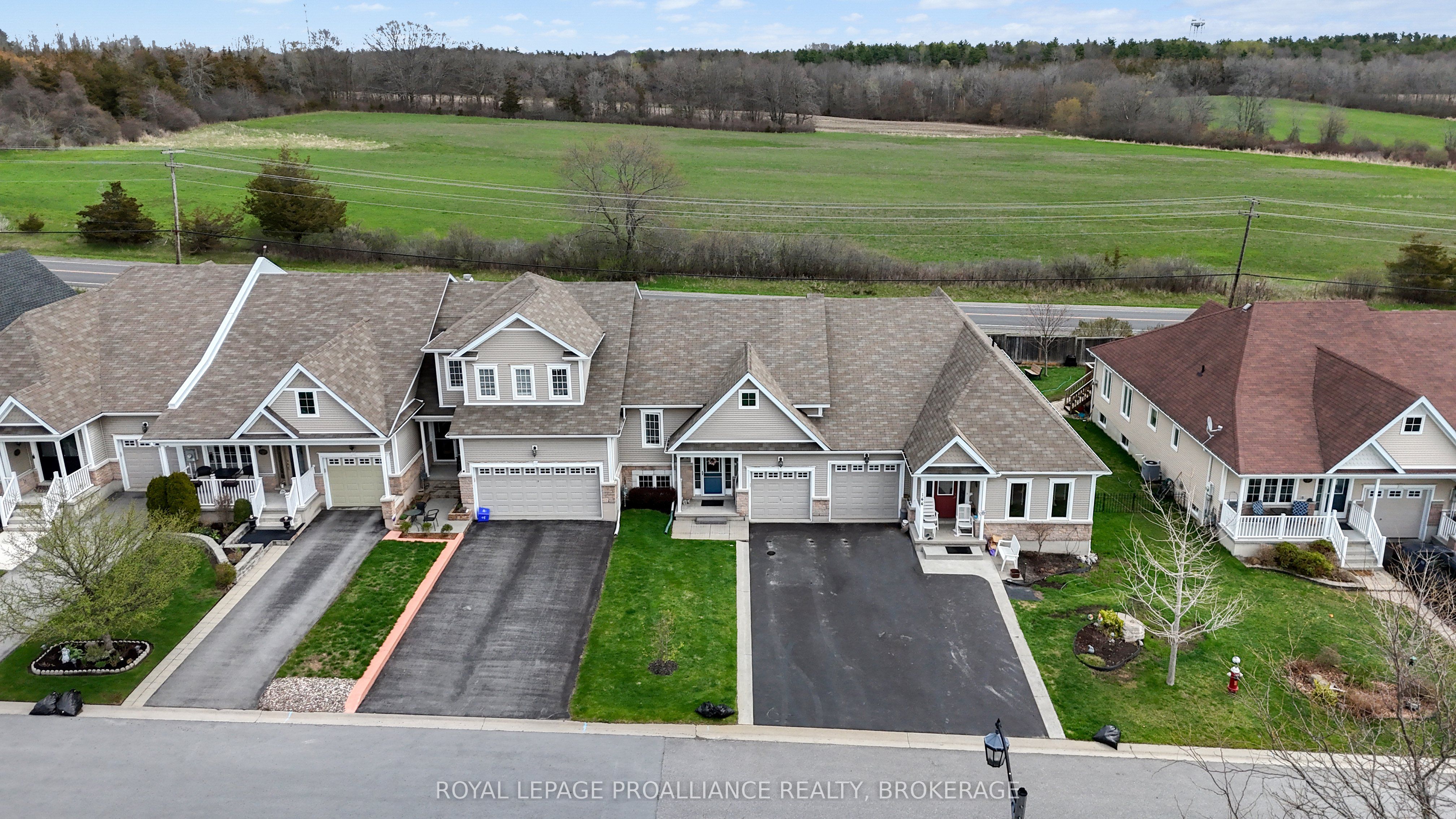146 Britannia Crescent Property Photo 4
