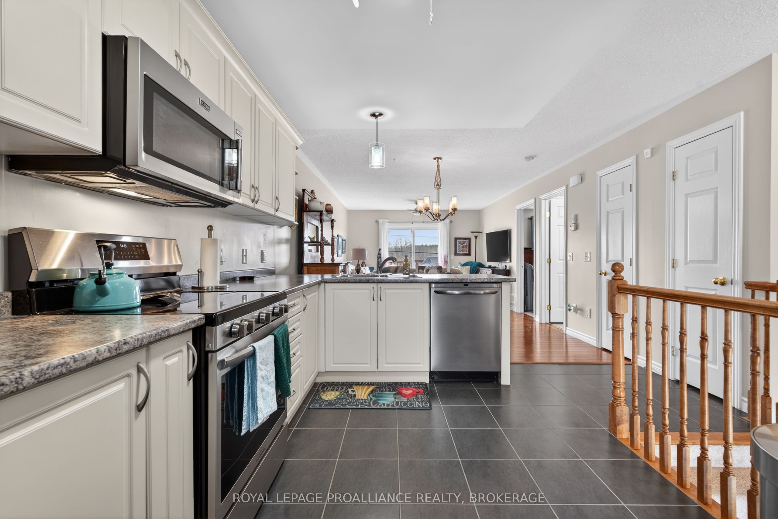 146 Britannia Crescent Property Photo 12