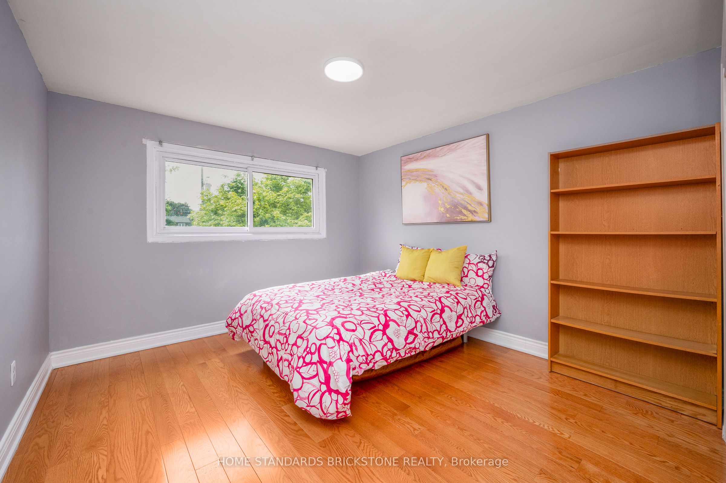 72 Mountain Avenue N Property Photo 20