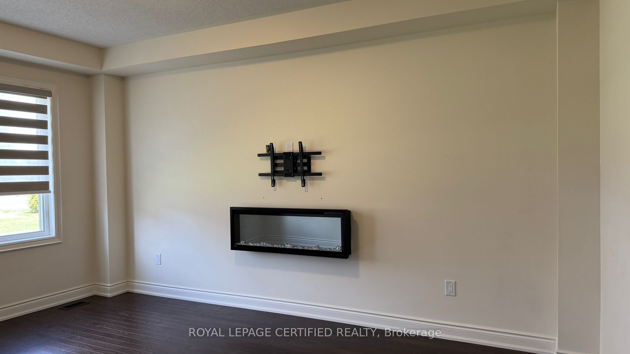 172 Bloomfield Crescent Property Photo 7