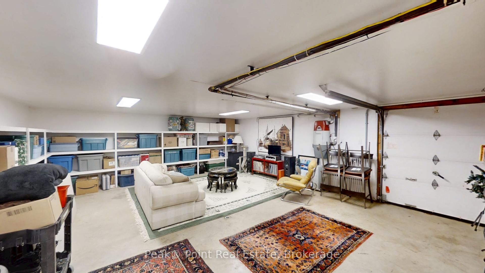 20 Moore Street Property Photo 49