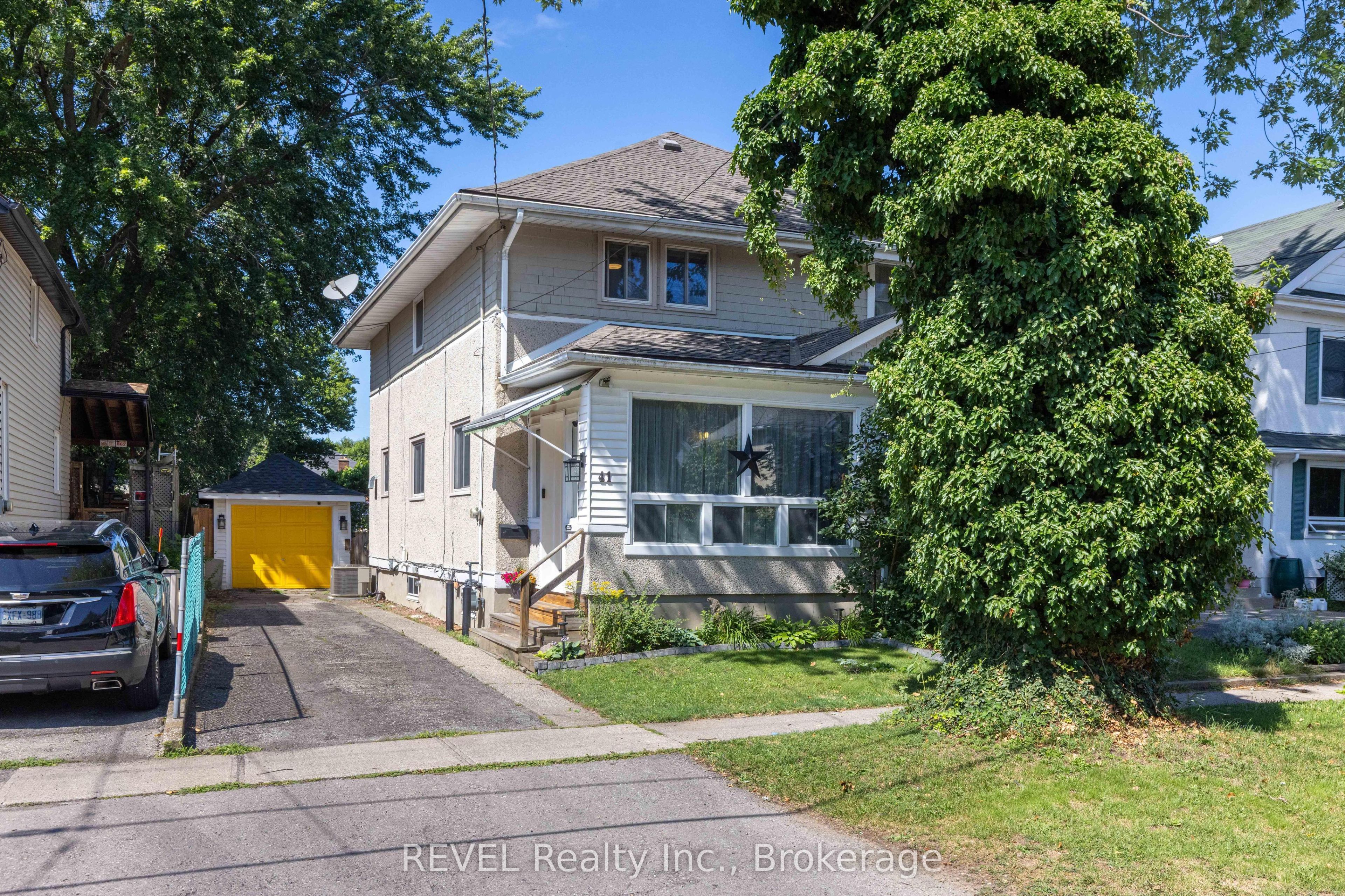 41 Ottawa Street Property Photo 3