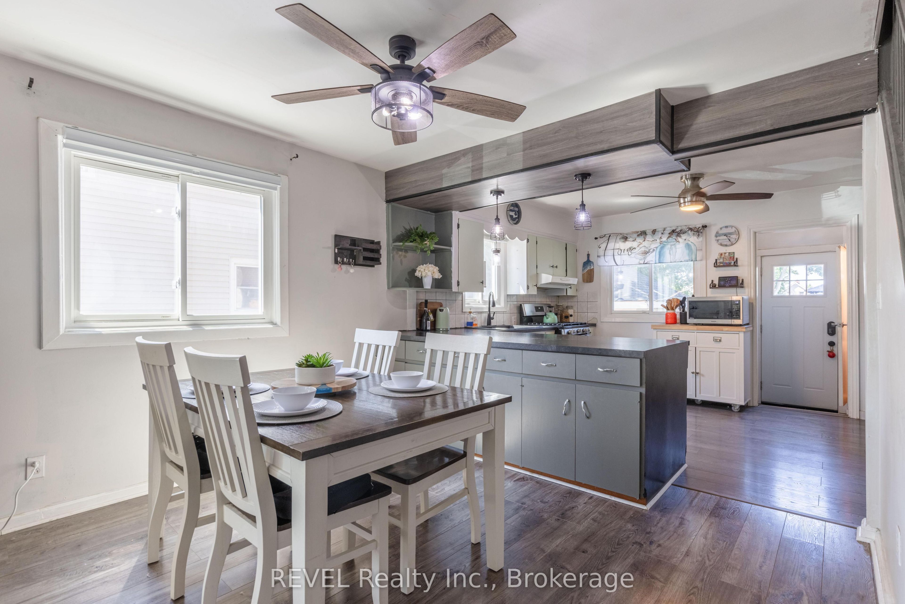 41 Ottawa Street Property Photo 14