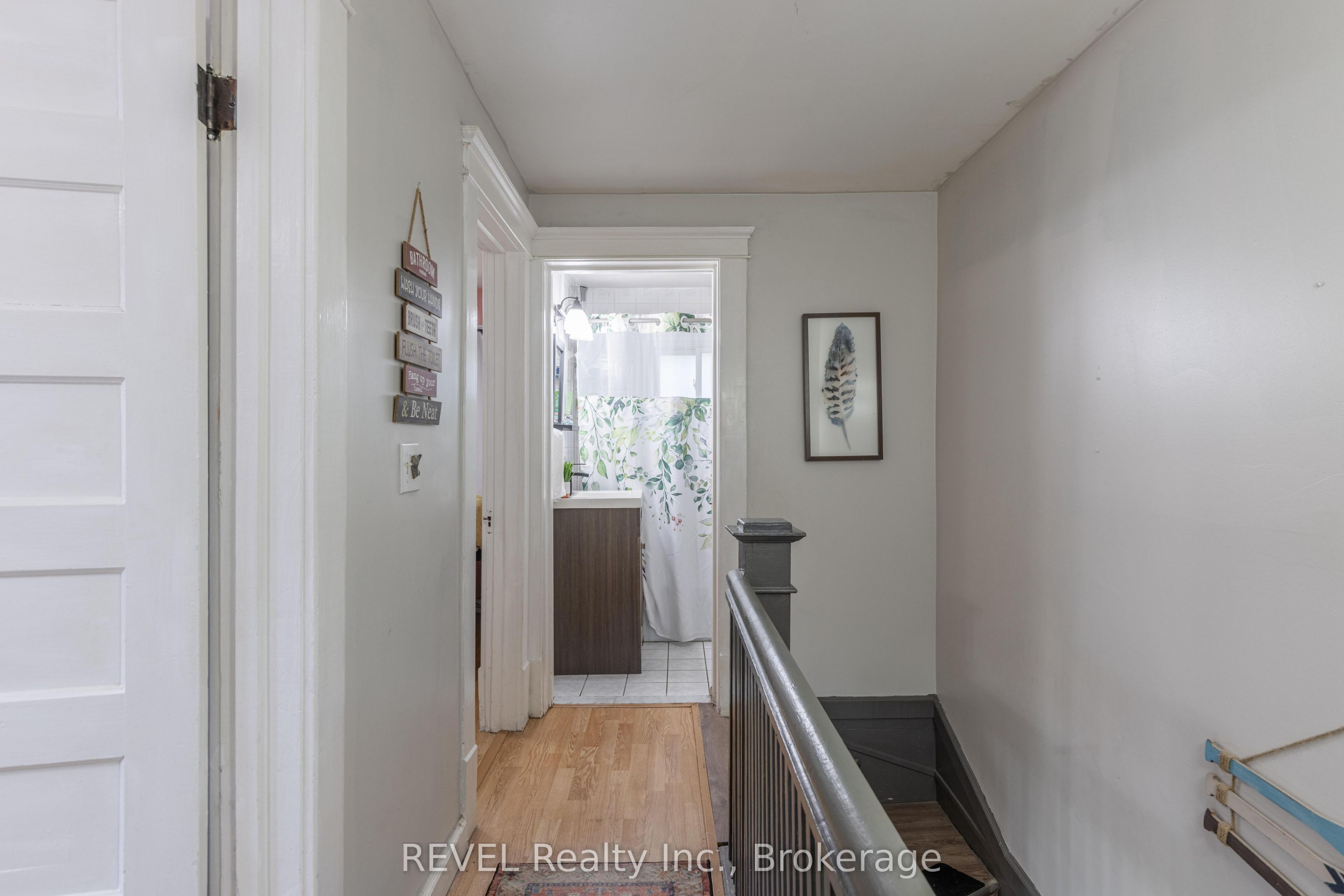 41 Ottawa Street Property Photo 18