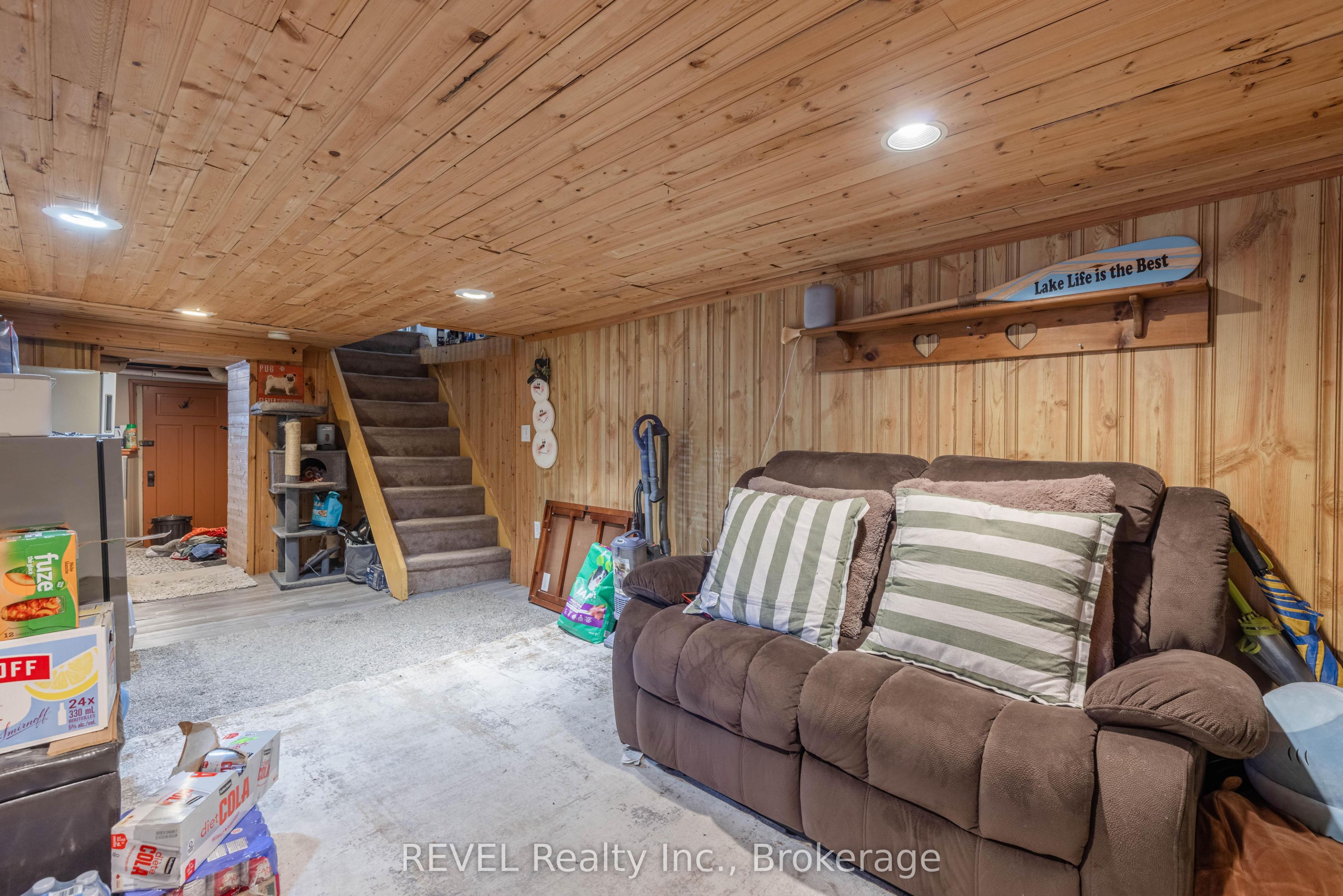 41 Ottawa Street Property Photo 24