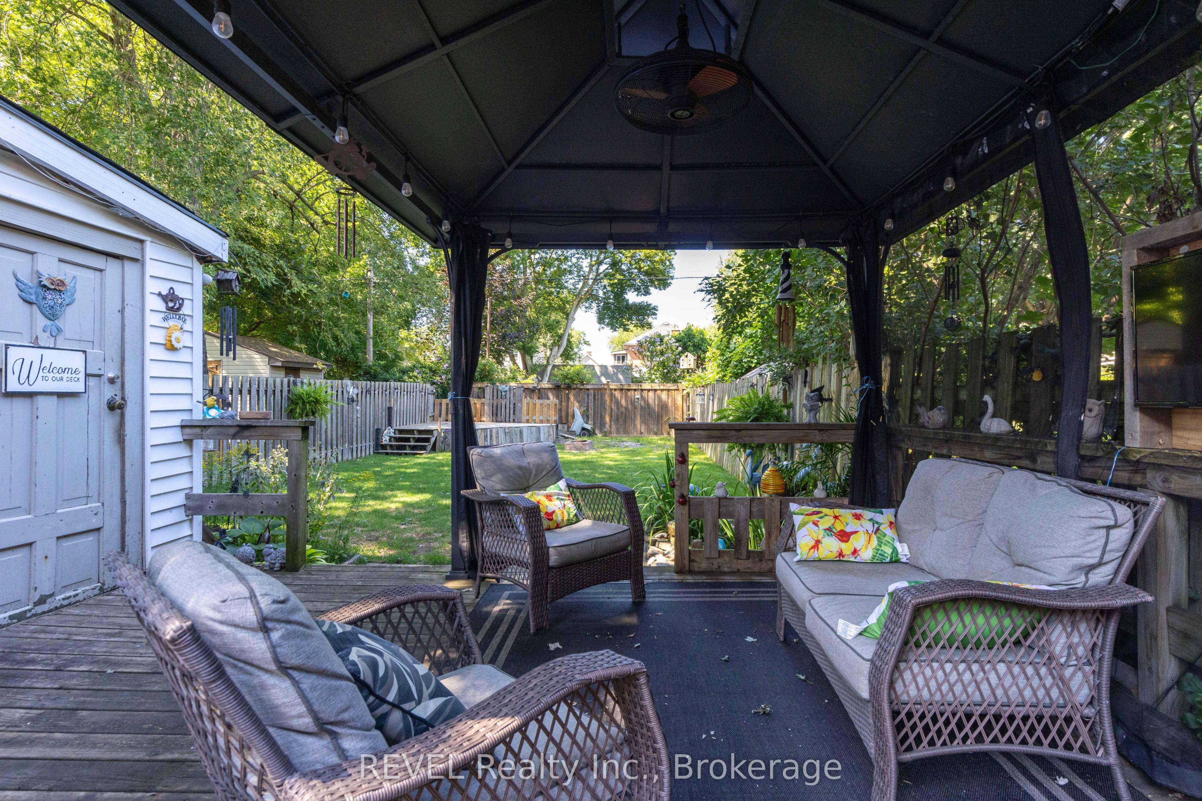 41 Ottawa Street Property Photo 27