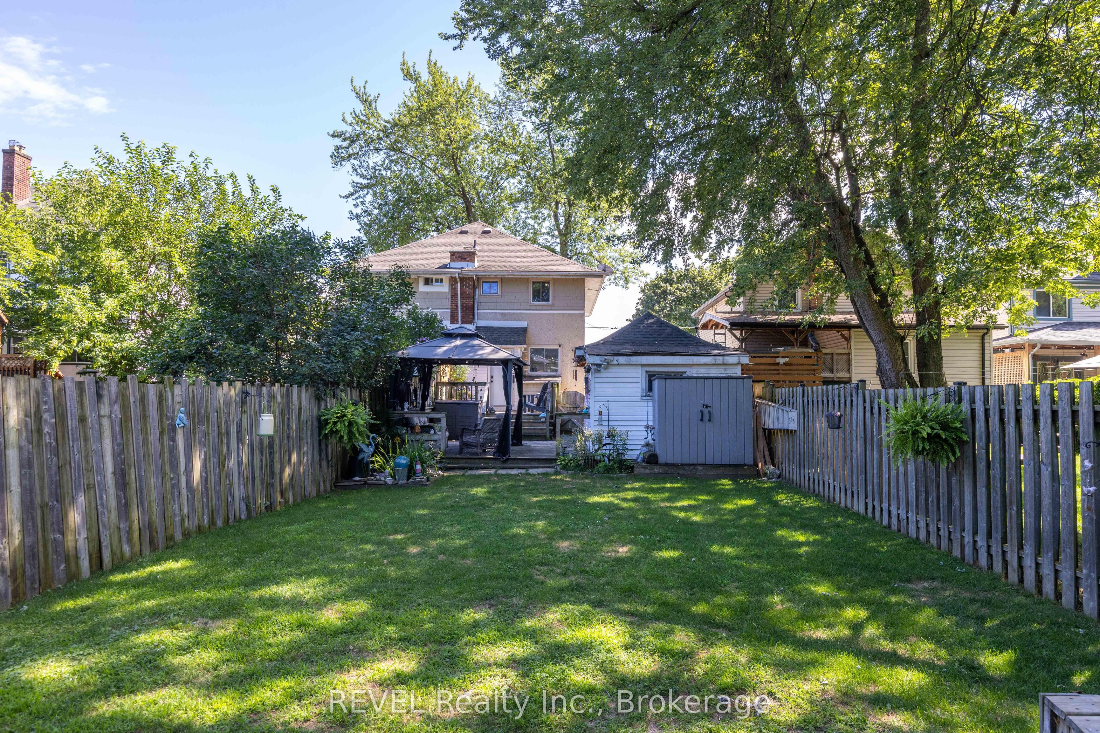 41 Ottawa Street Property Photo 30