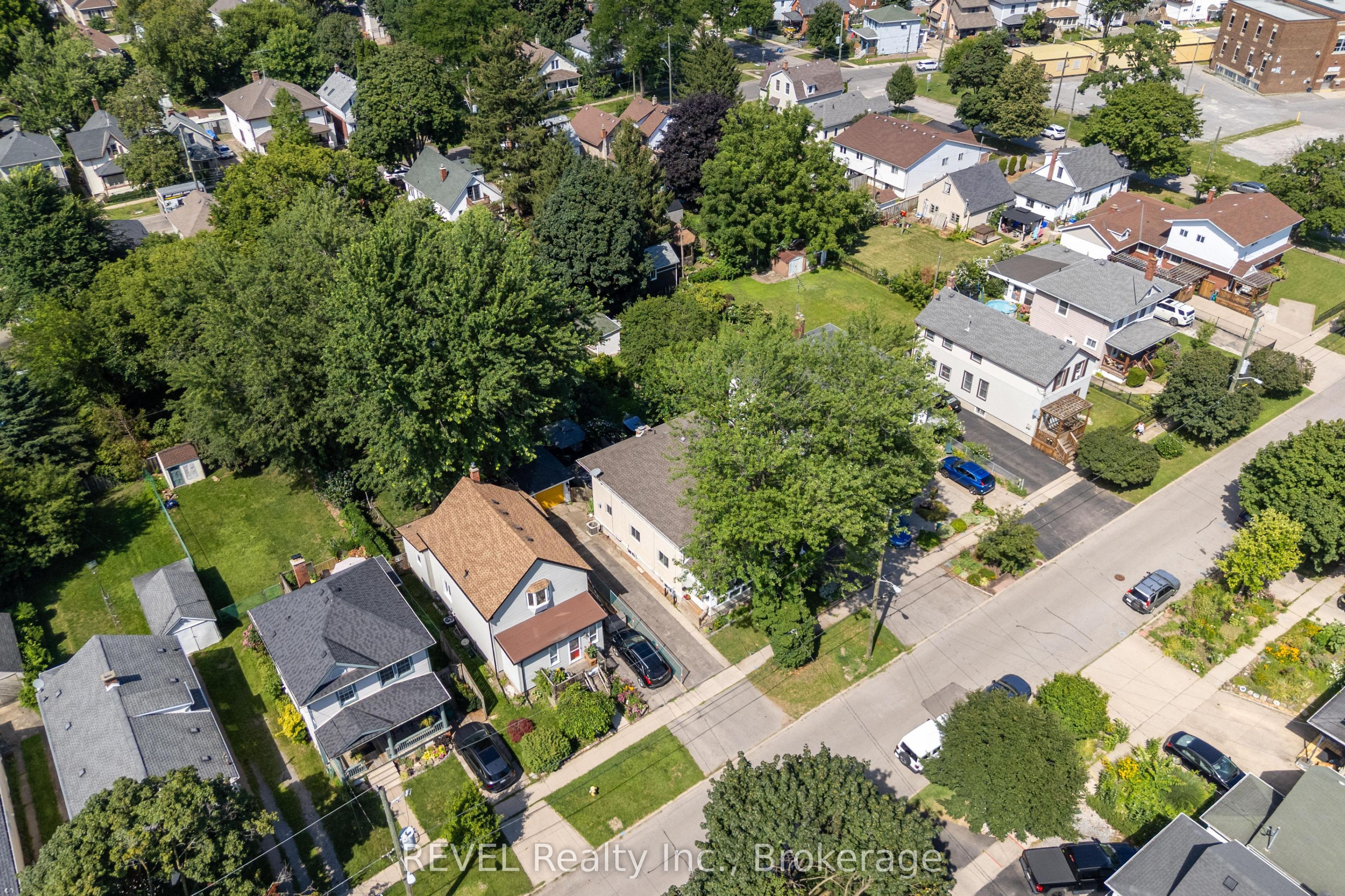 41 Ottawa Street Property Photo 35