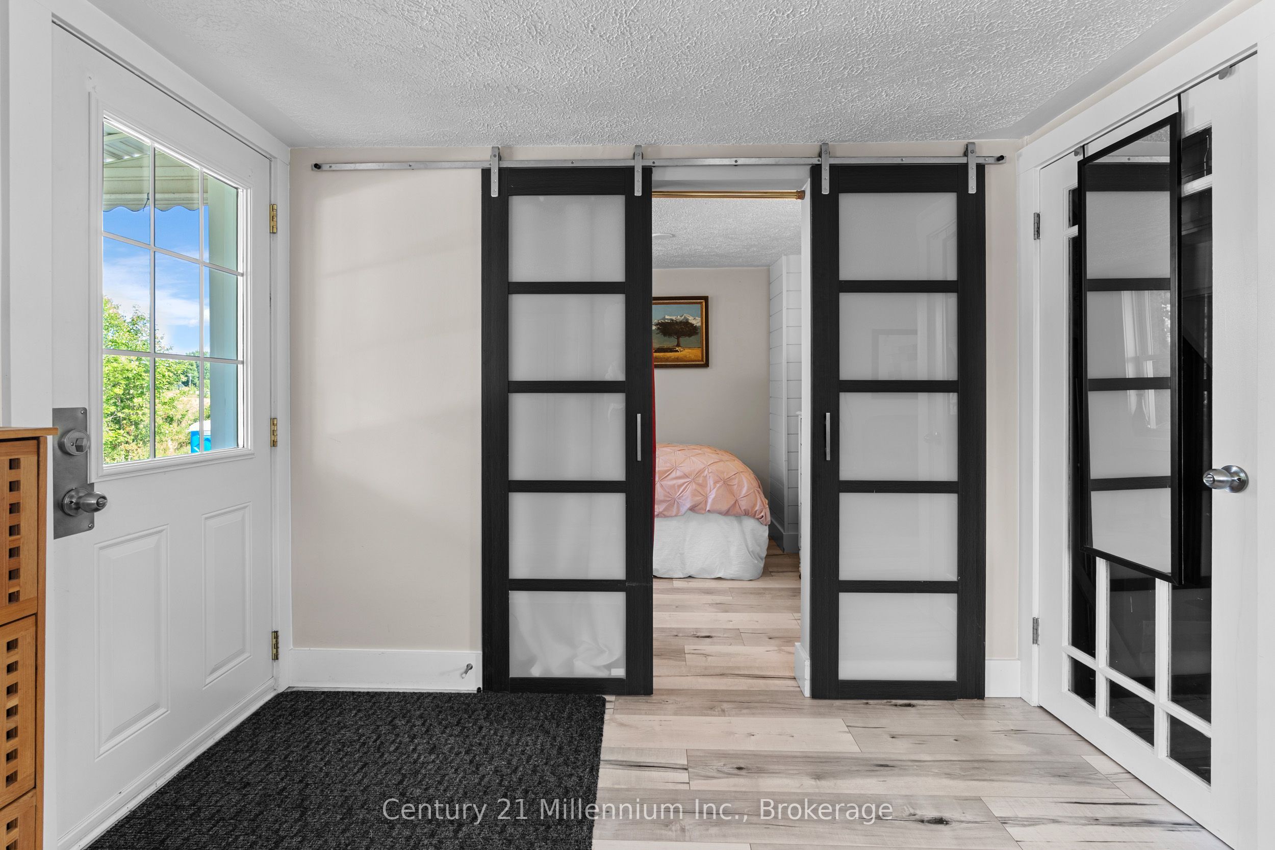 661 Watson Street Property Photo 14