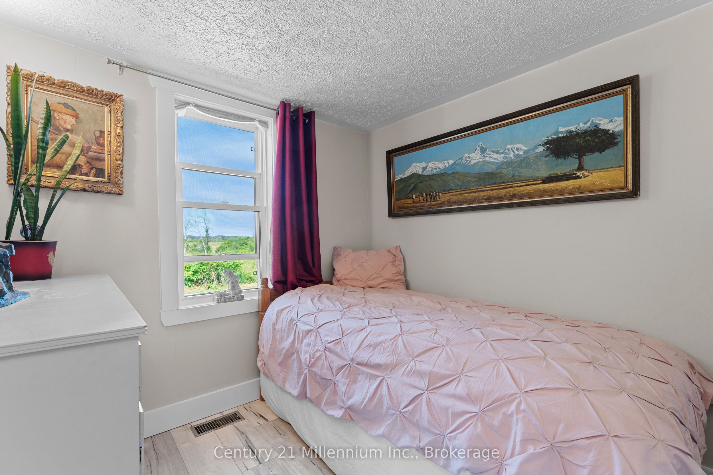 661 Watson Street Property Photo 15