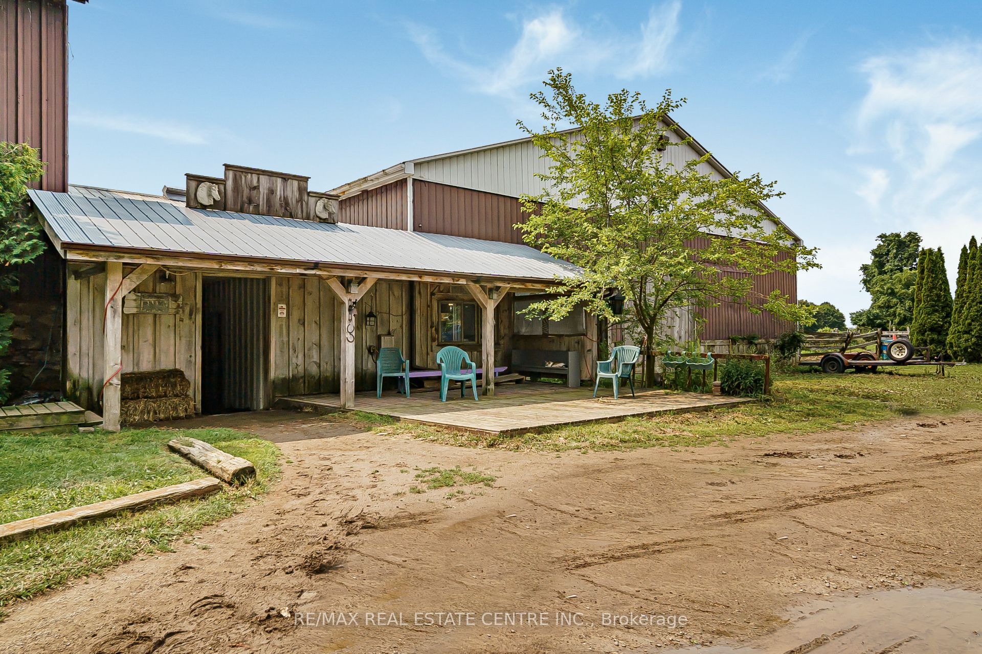 1374 5th Concession Road W Property Photo 23