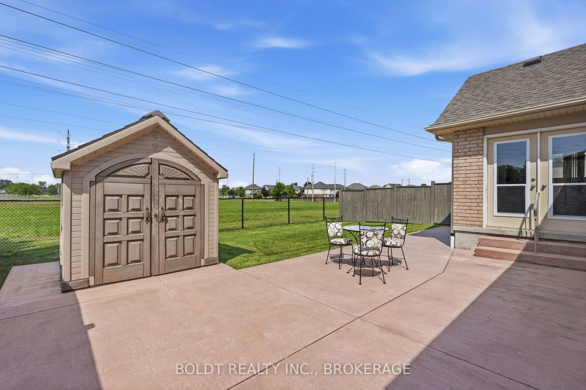 9 Nicholas Drive Property Photo 5