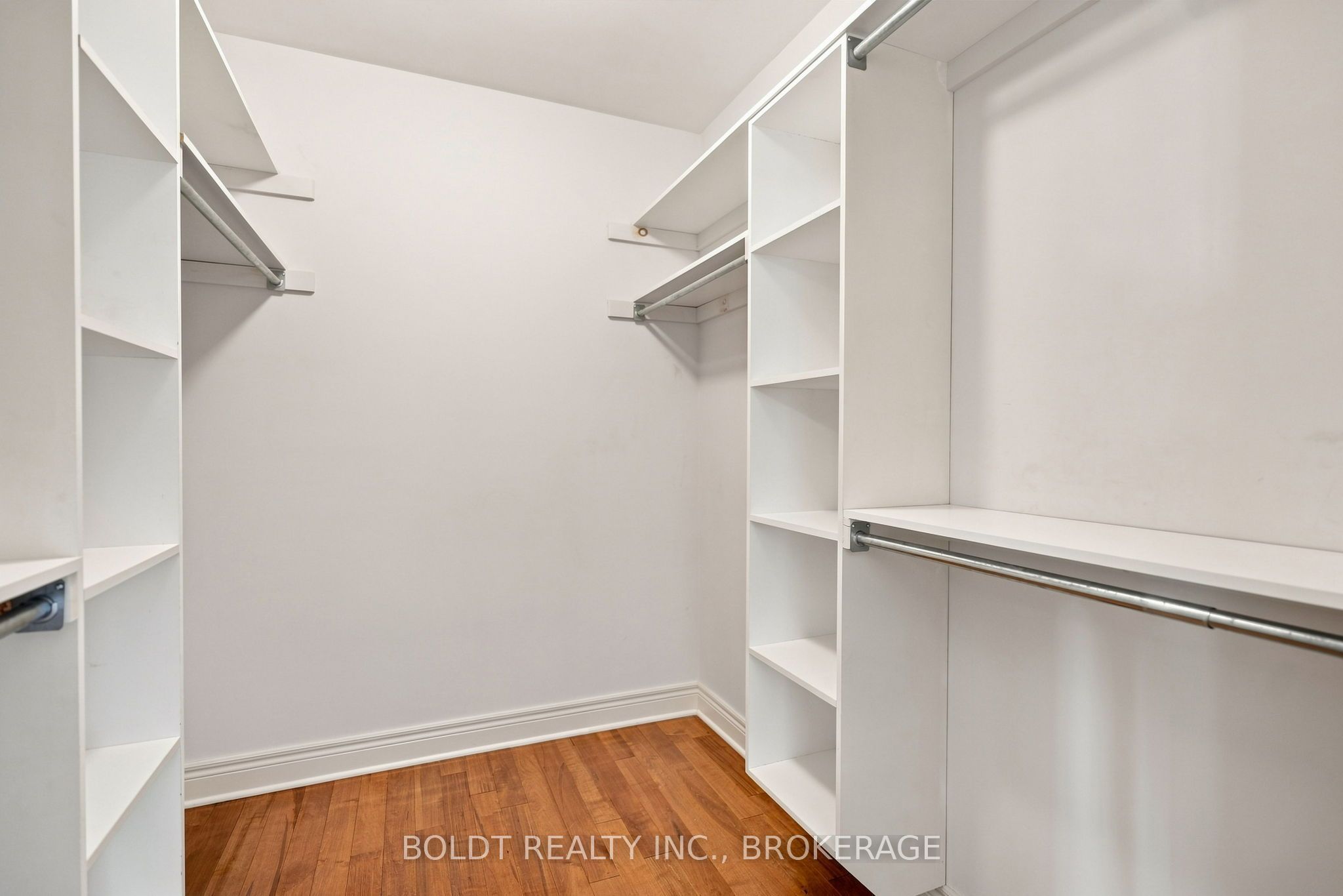 9 Nicholas Drive Property Photo 32