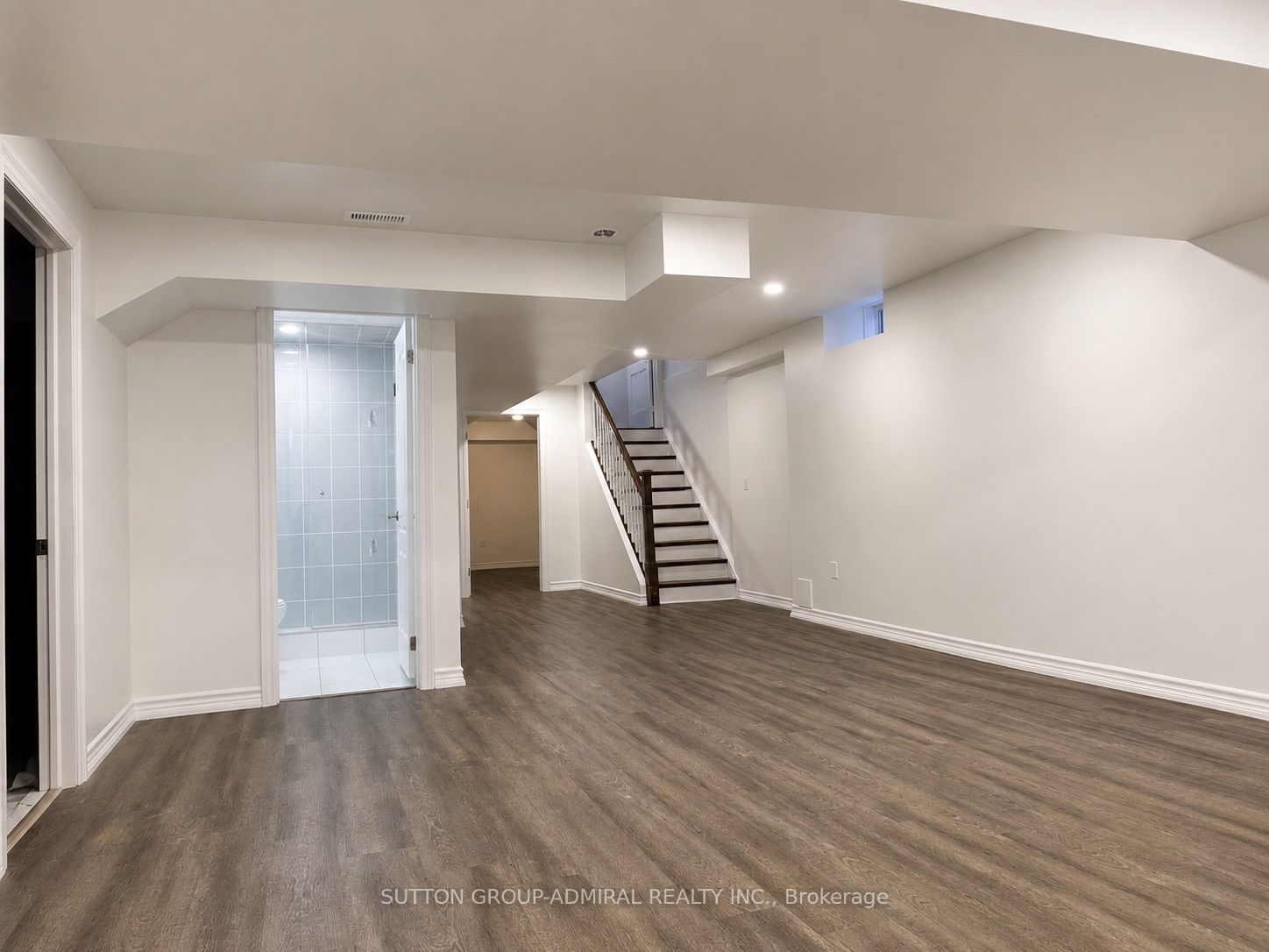 949 Line 9 Road Property Photo 46