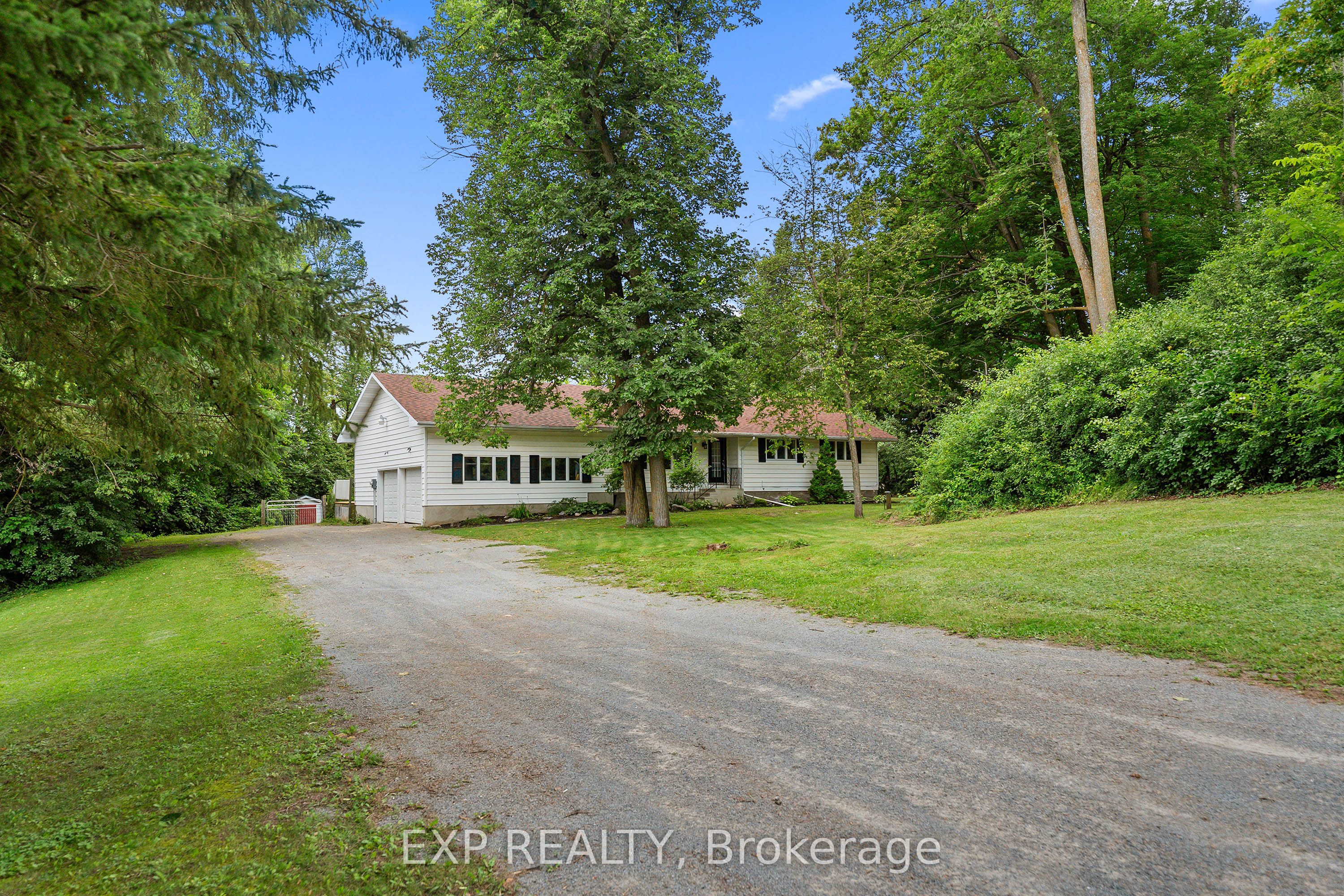 541 Collins Road Property Photo 1