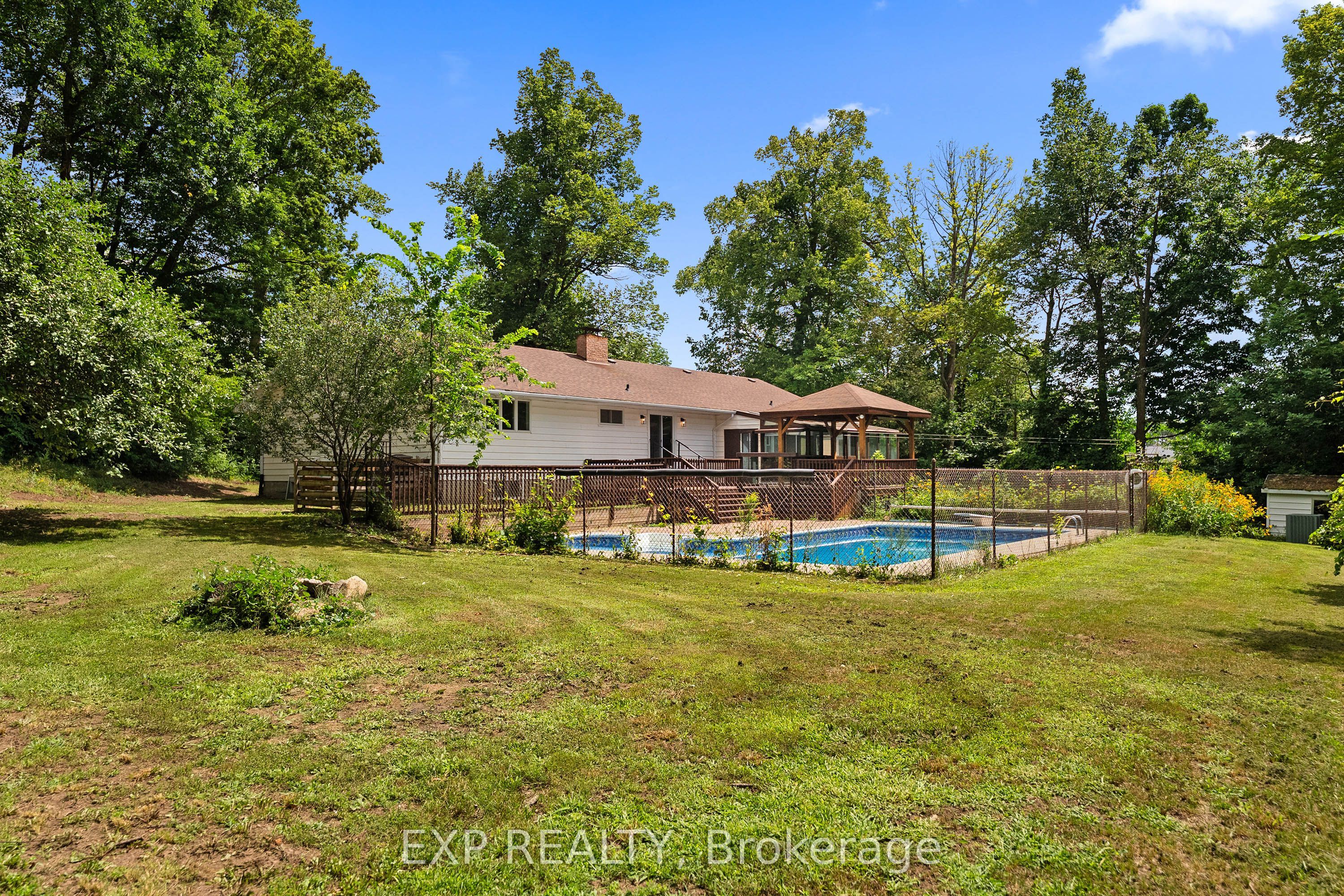 541 Collins Road Property Photo 17