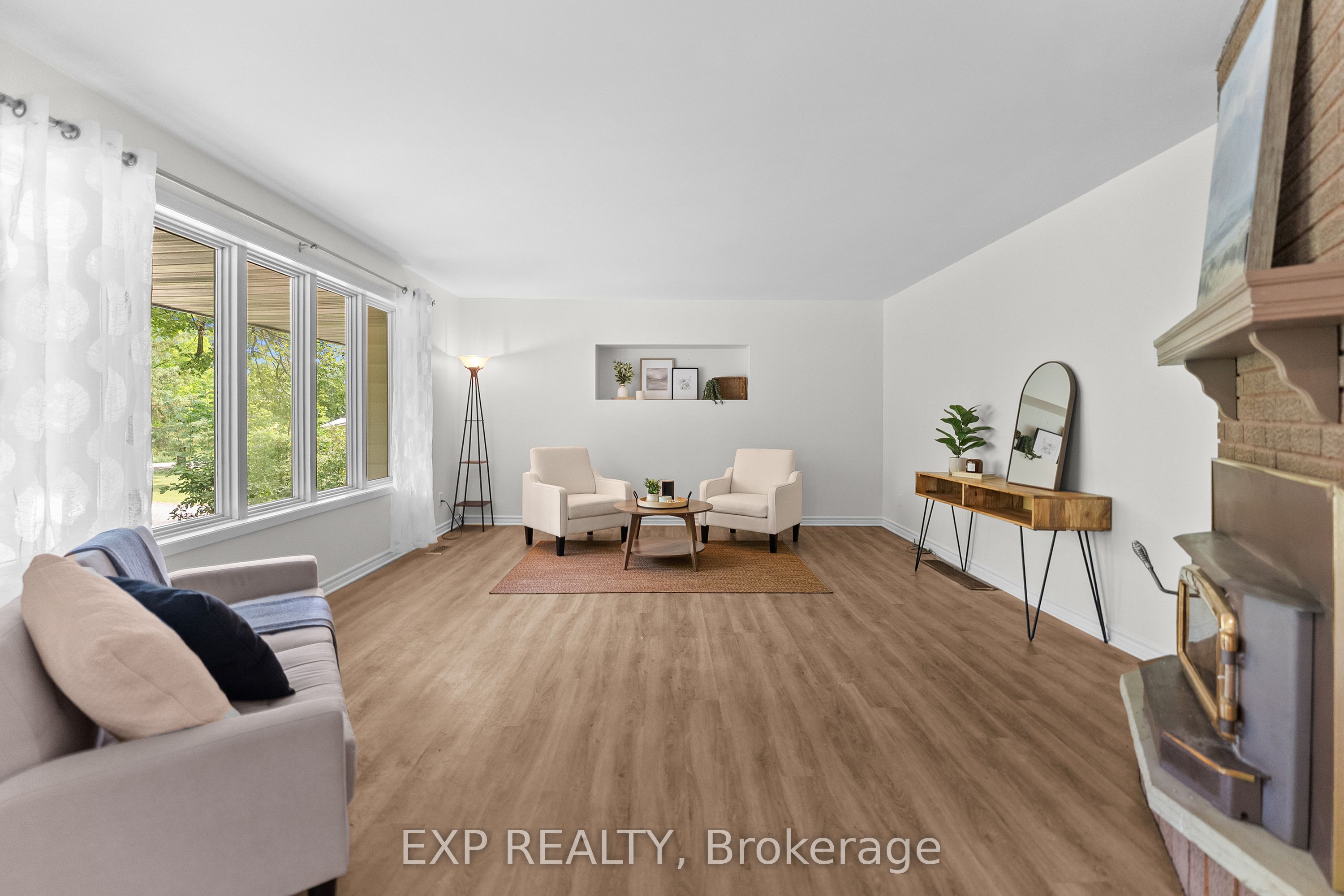 541 Collins Road Property Photo 20