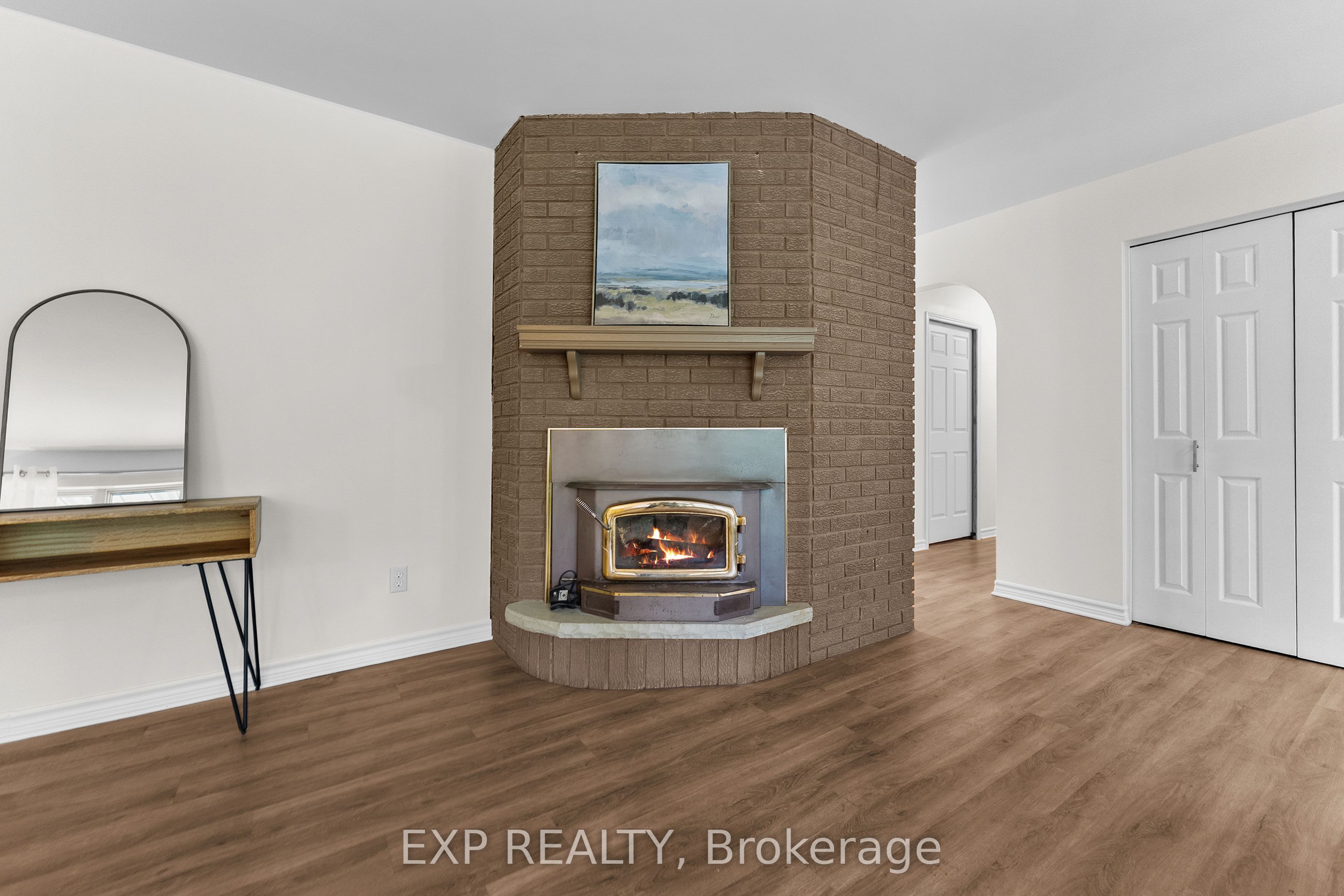541 Collins Road Property Photo 21