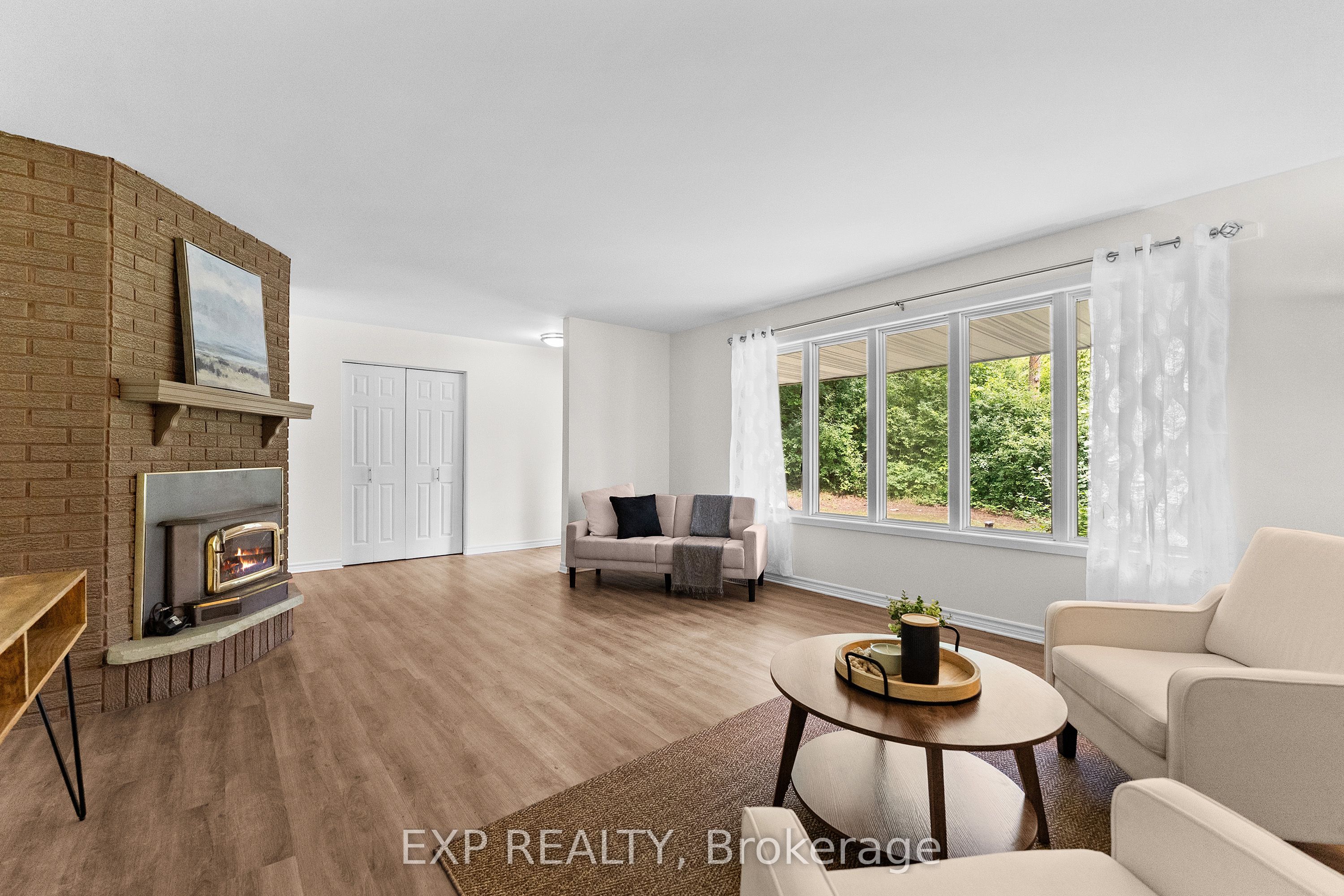541 Collins Road Property Photo 22