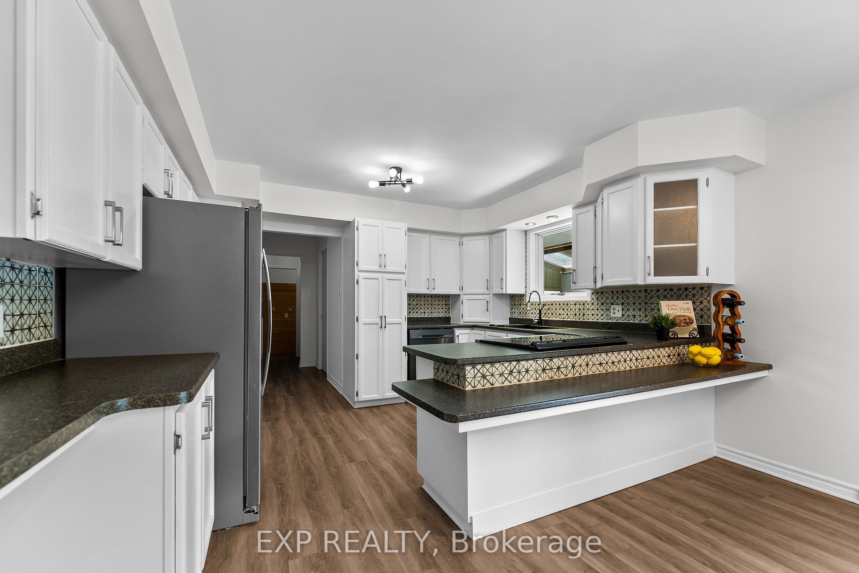 541 Collins Road Property Photo 26