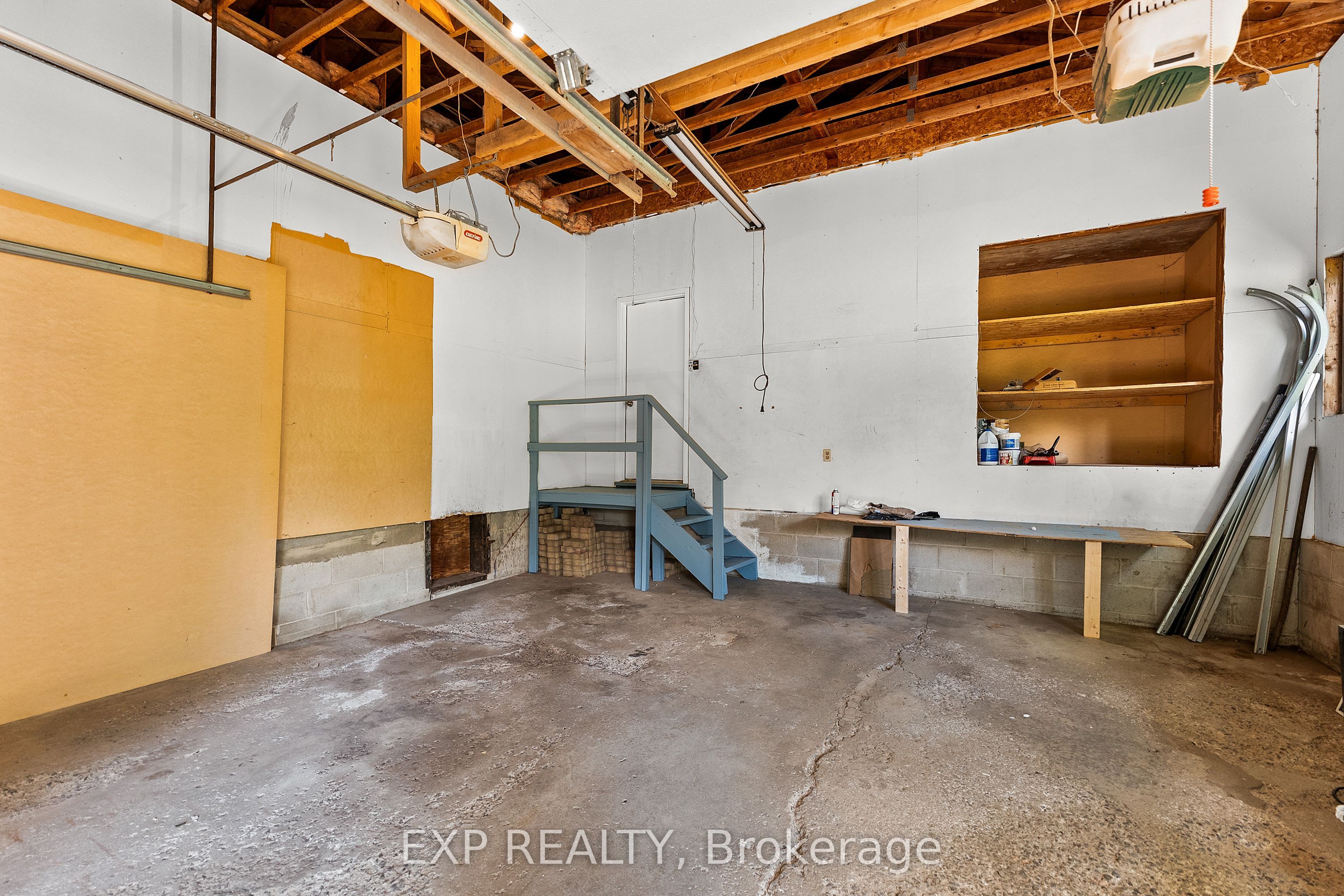 541 Collins Road Property Photo 43