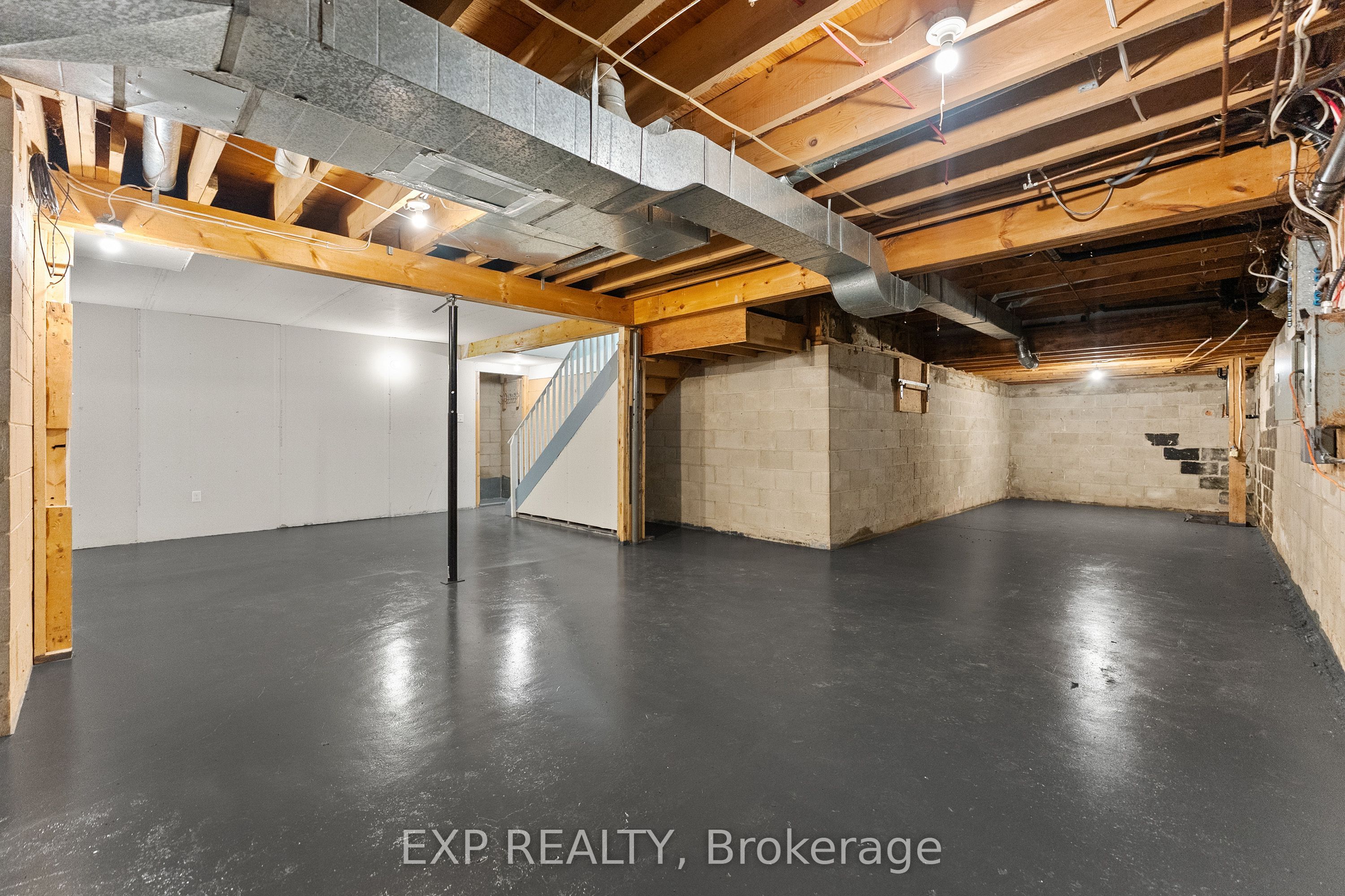 541 Collins Road Property Photo 45