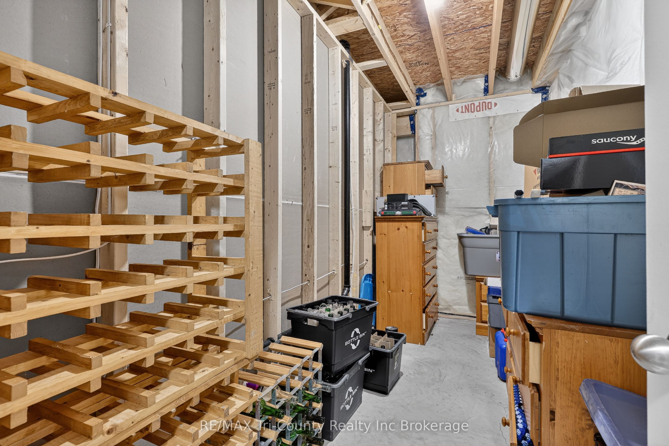150 Denrich Avenue Property Photo 28