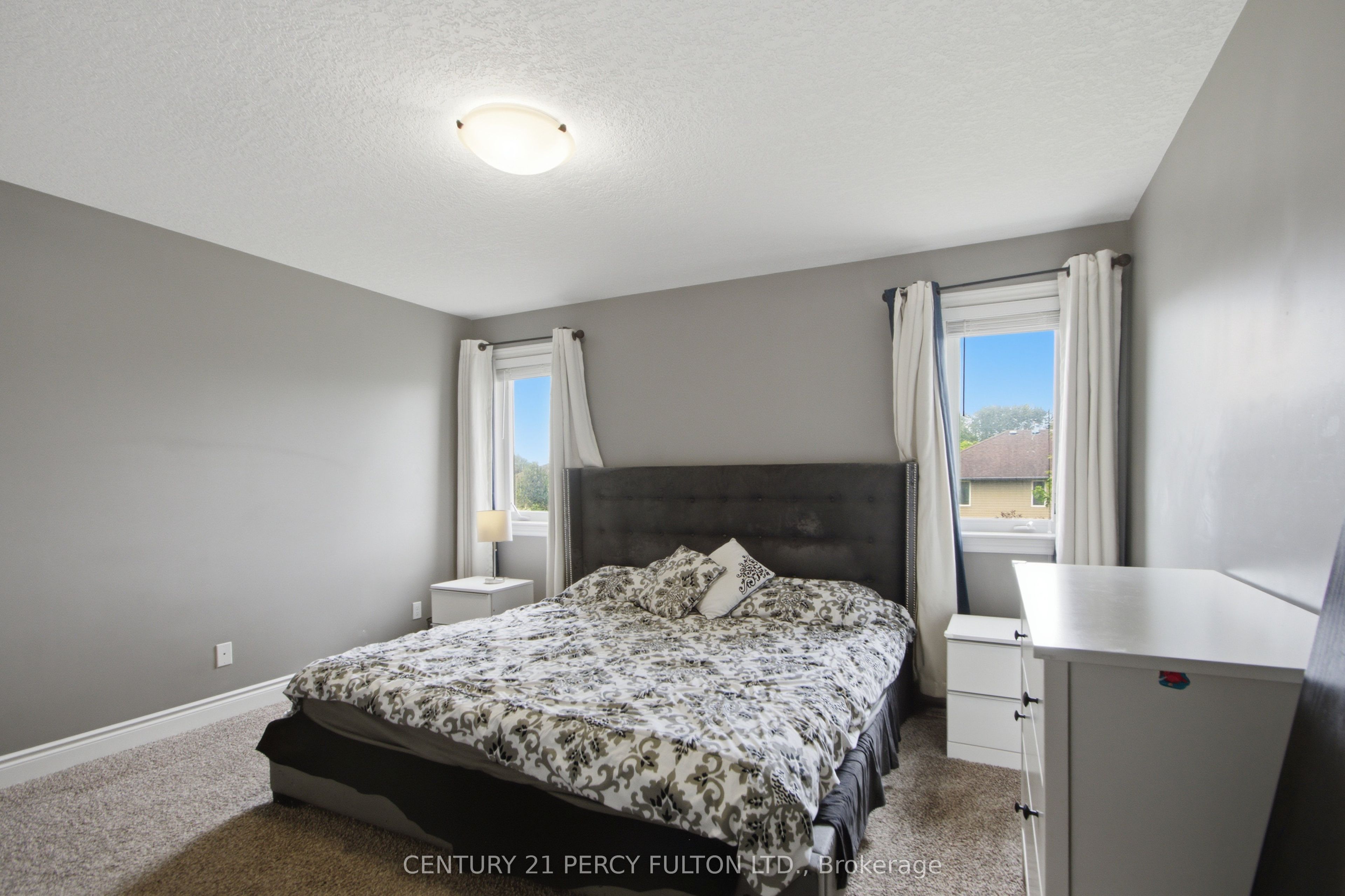 28 Freedom Crescent Property Photo 17