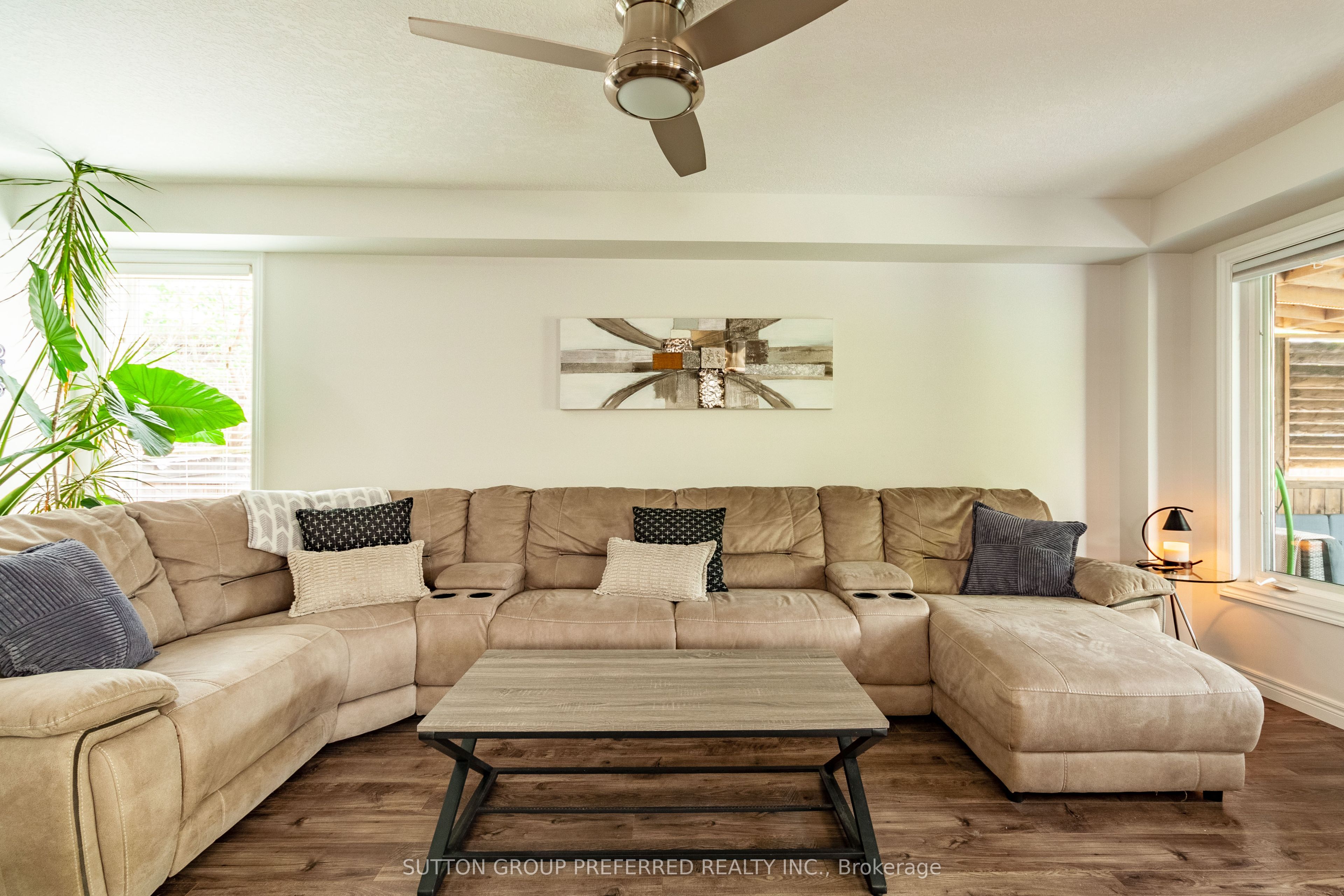 1190 Silverfox Drive Property Photo 14