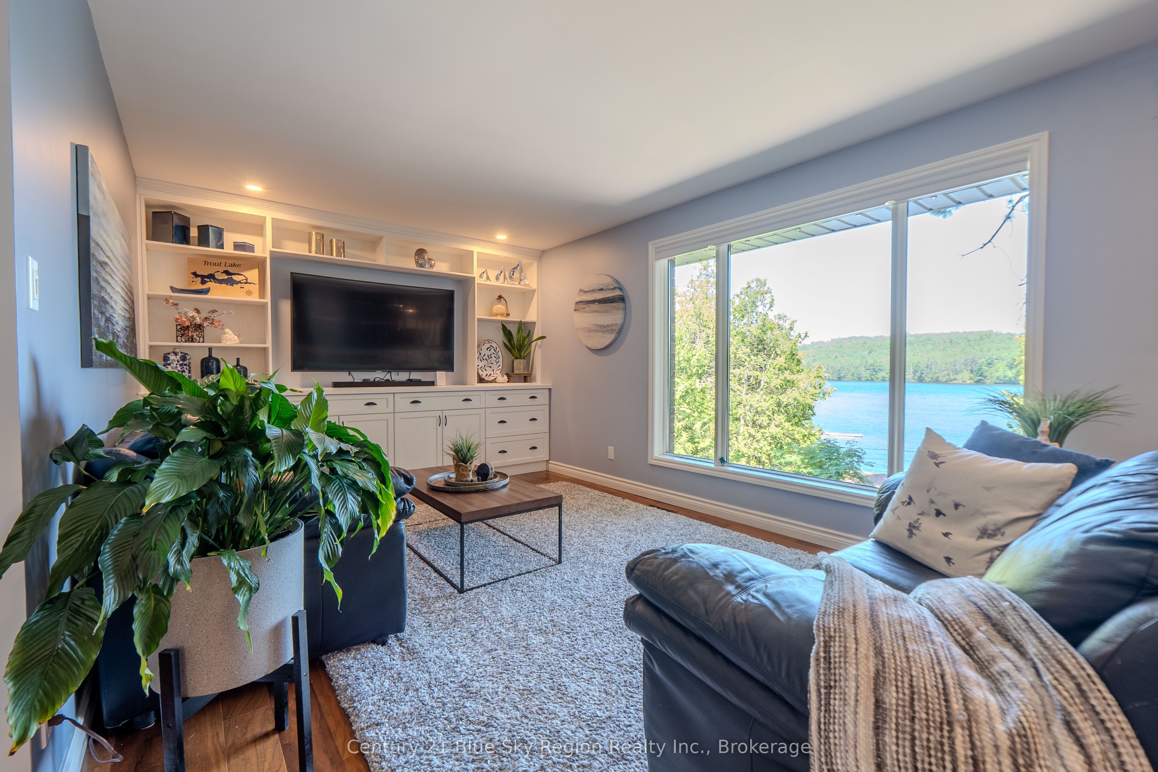 731 Macpherson Drive Property Photo 15